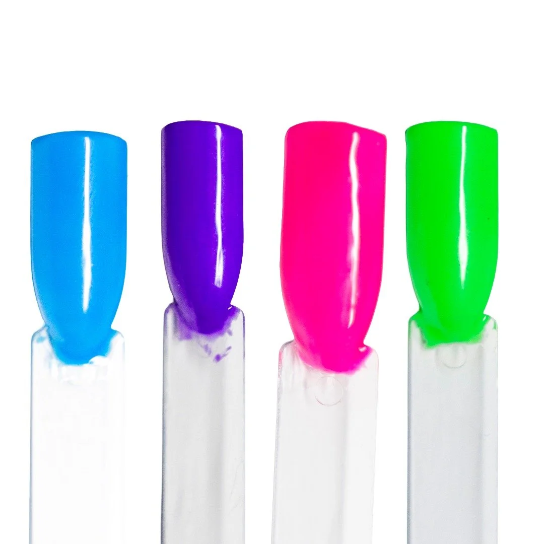 checkered collection color swatch press on nails.jpeg