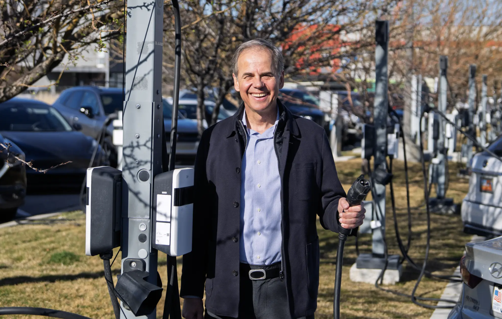 Business Insider: I put EV chargers in my company's parking lot. With gas prices soaring, employees appreciate them even more.