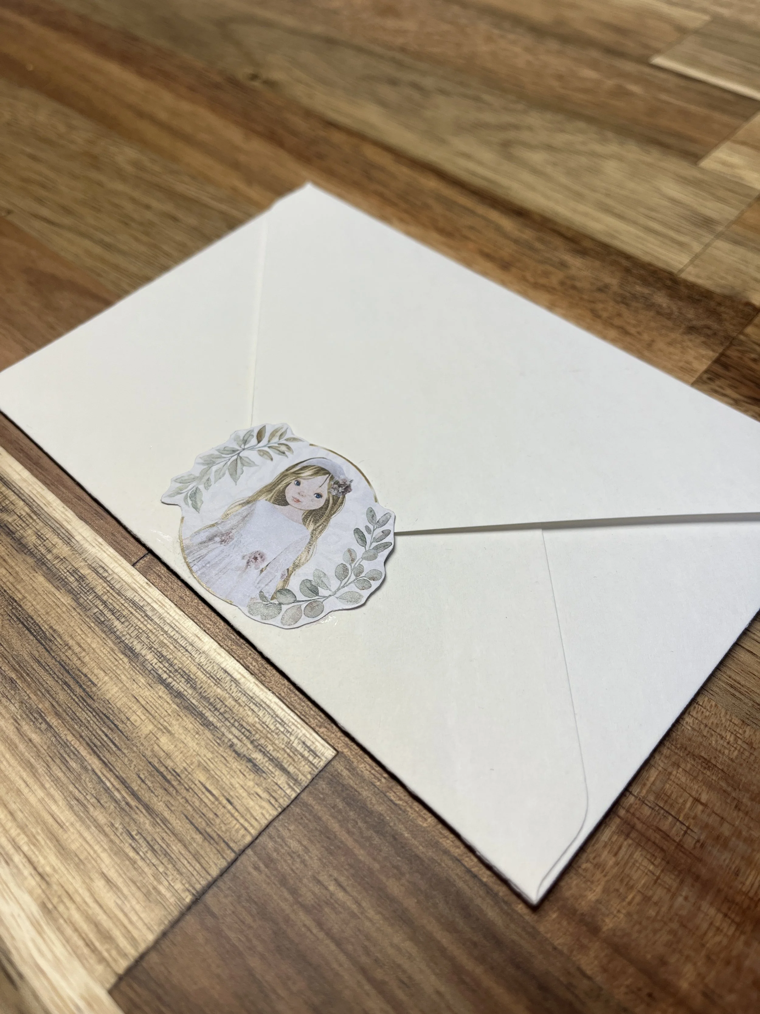 Sobre artesanal para recordatorio de Primera Comunión personalizado