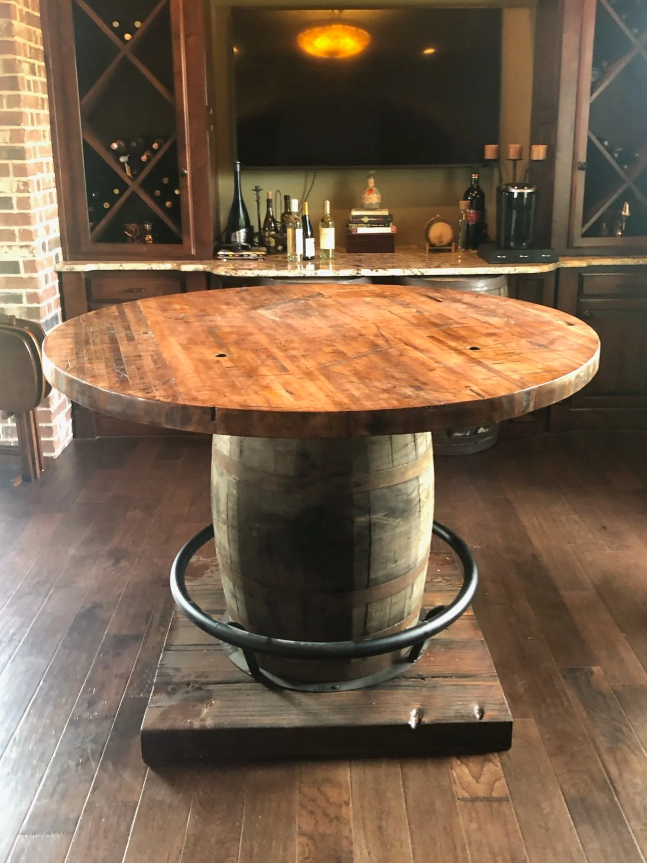 Boxcar Top with Whiskey Barrel Base