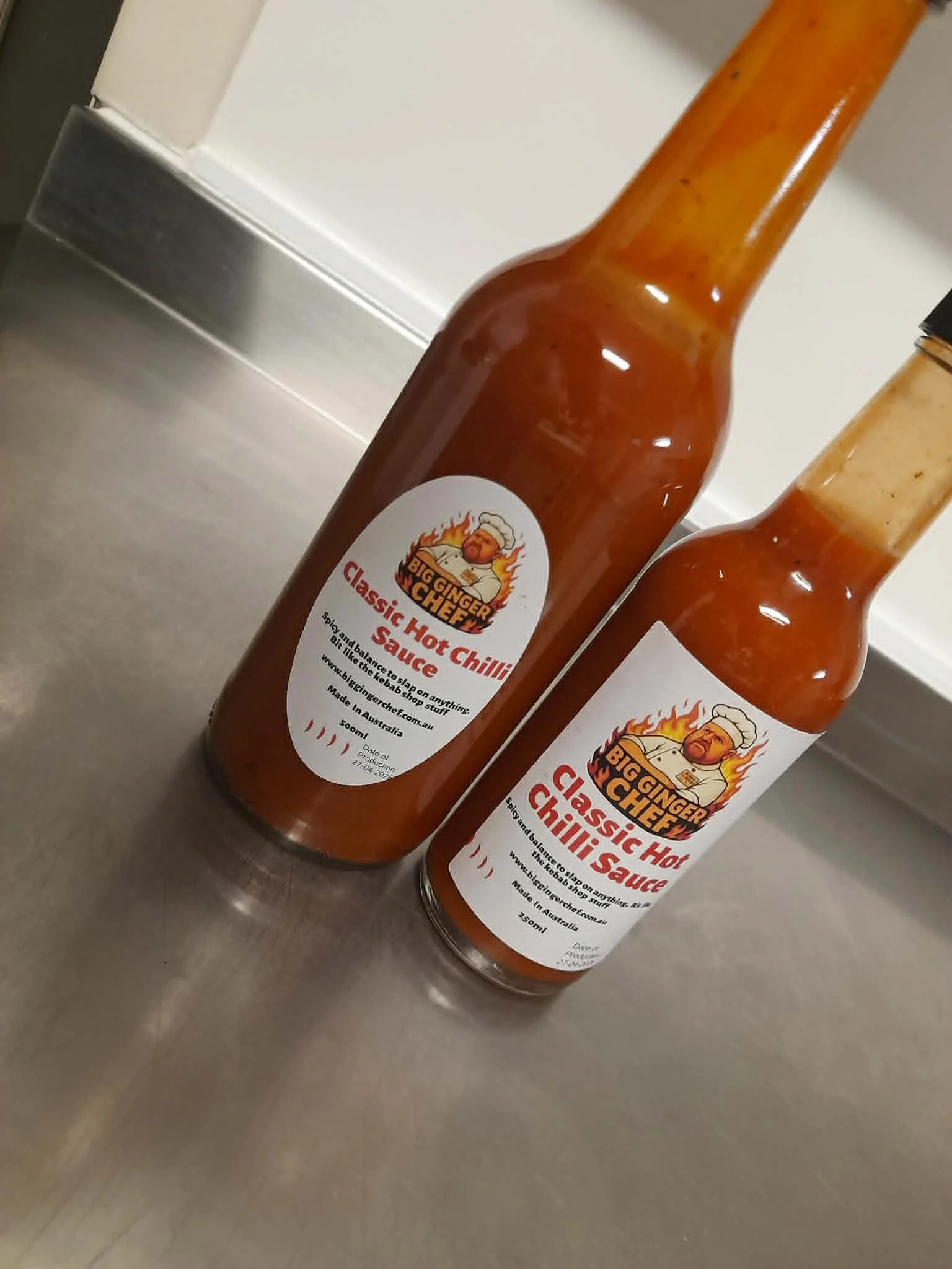 Classic Hot Chilli Sauce 2.jpg