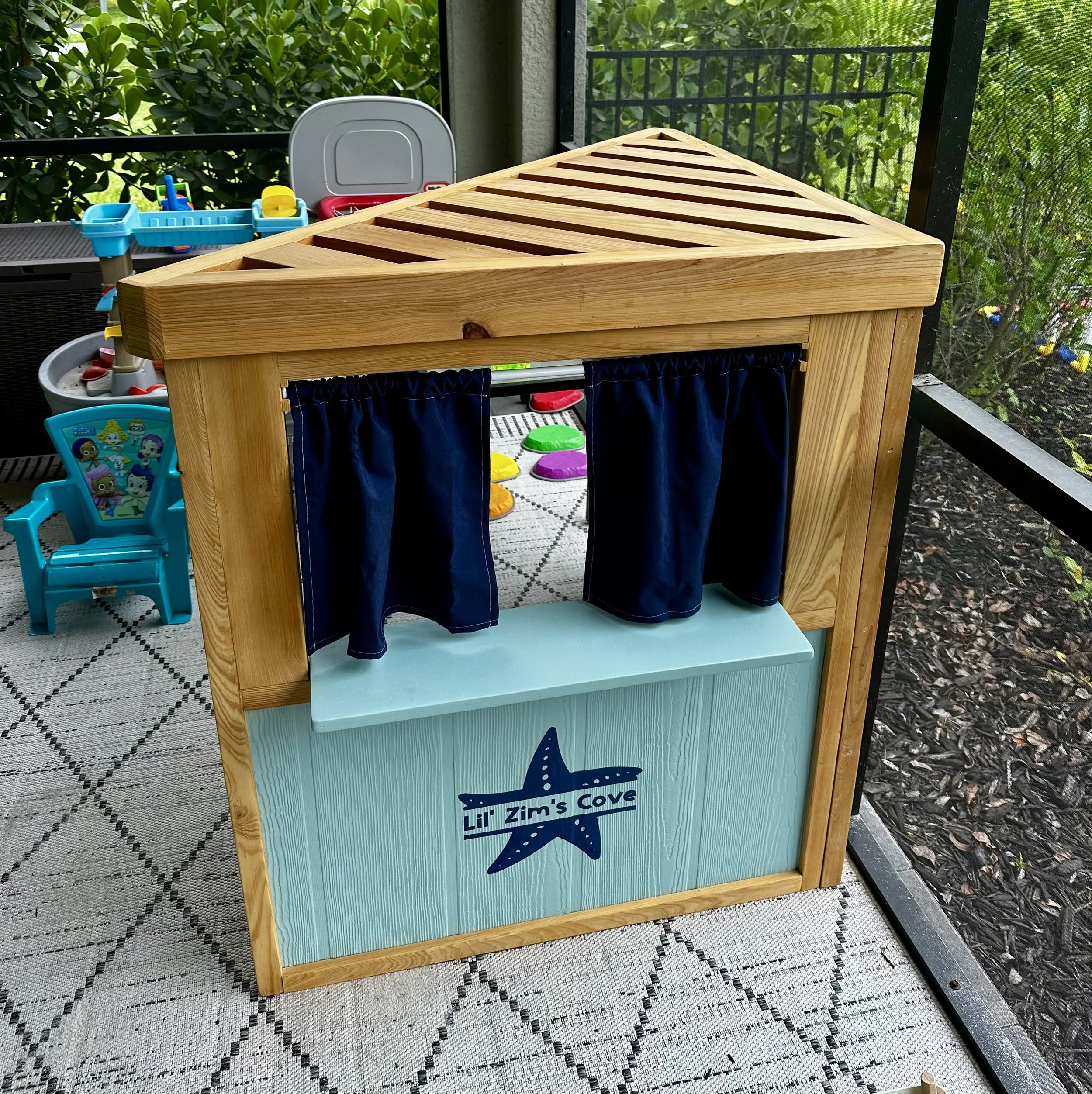 Outdoor Creative Play Corner