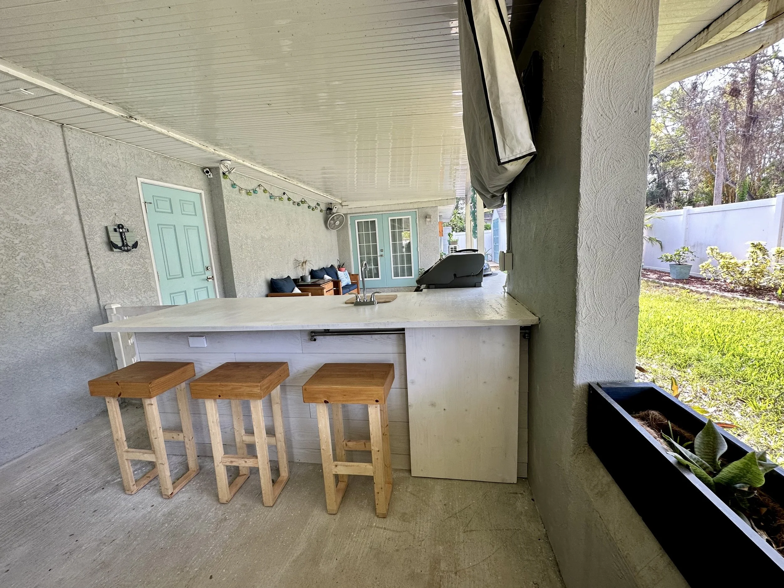 Outdoor Kitchen.jpeg