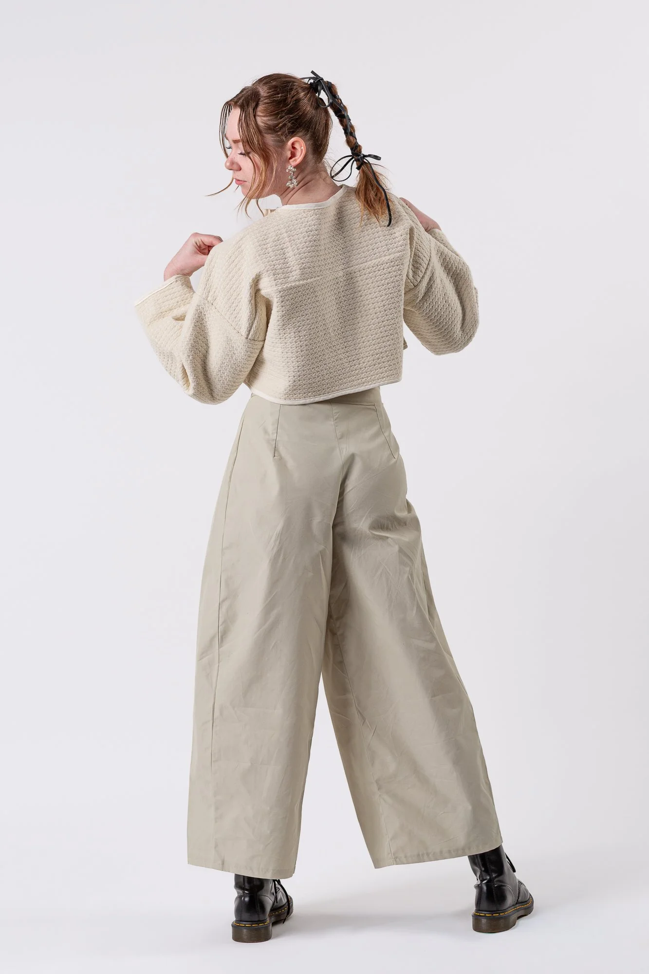 Senior photo of young woman taken in a studio in Menomonie