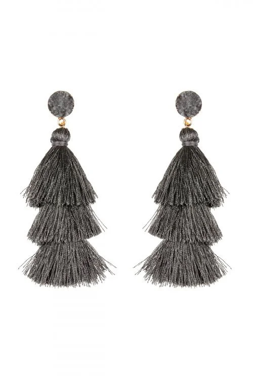 Earrings_Gray Tassle Threaded 3 Level.jpg