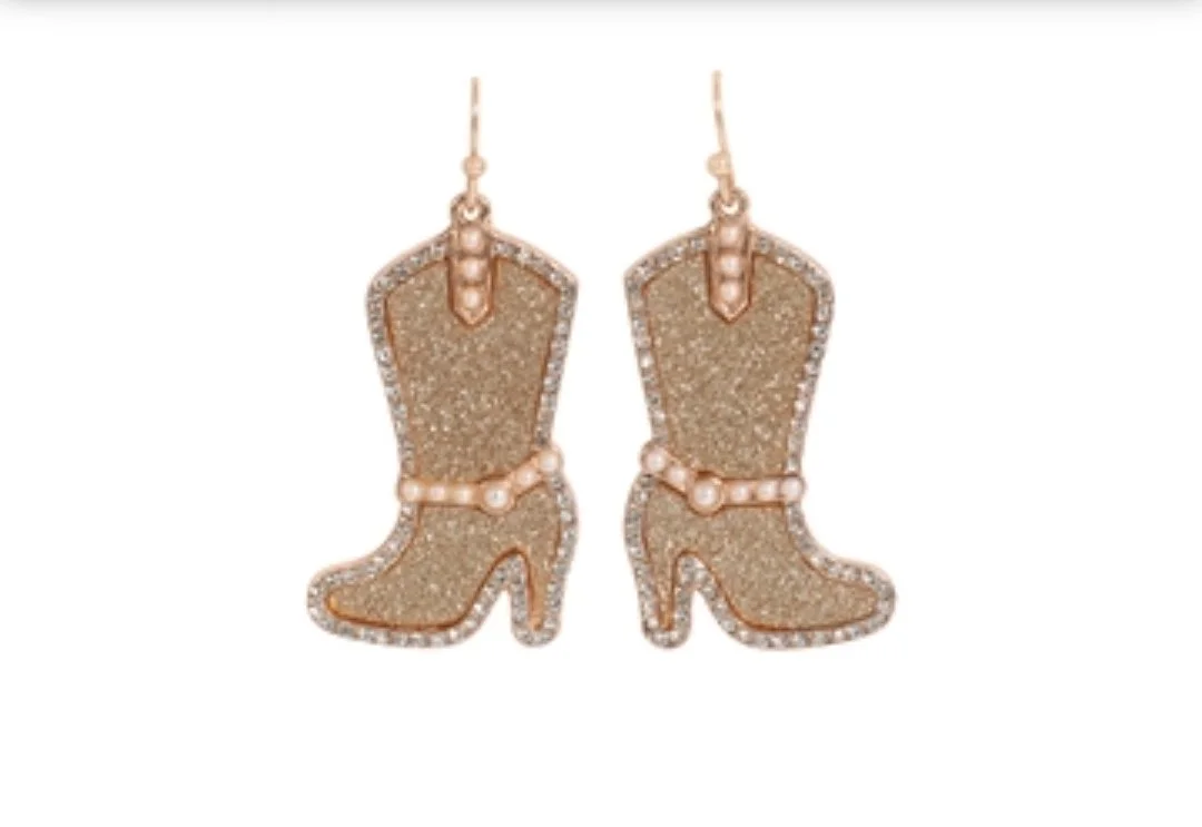 Earrings_Sandsticker Boots Pink Shimmer.jpg