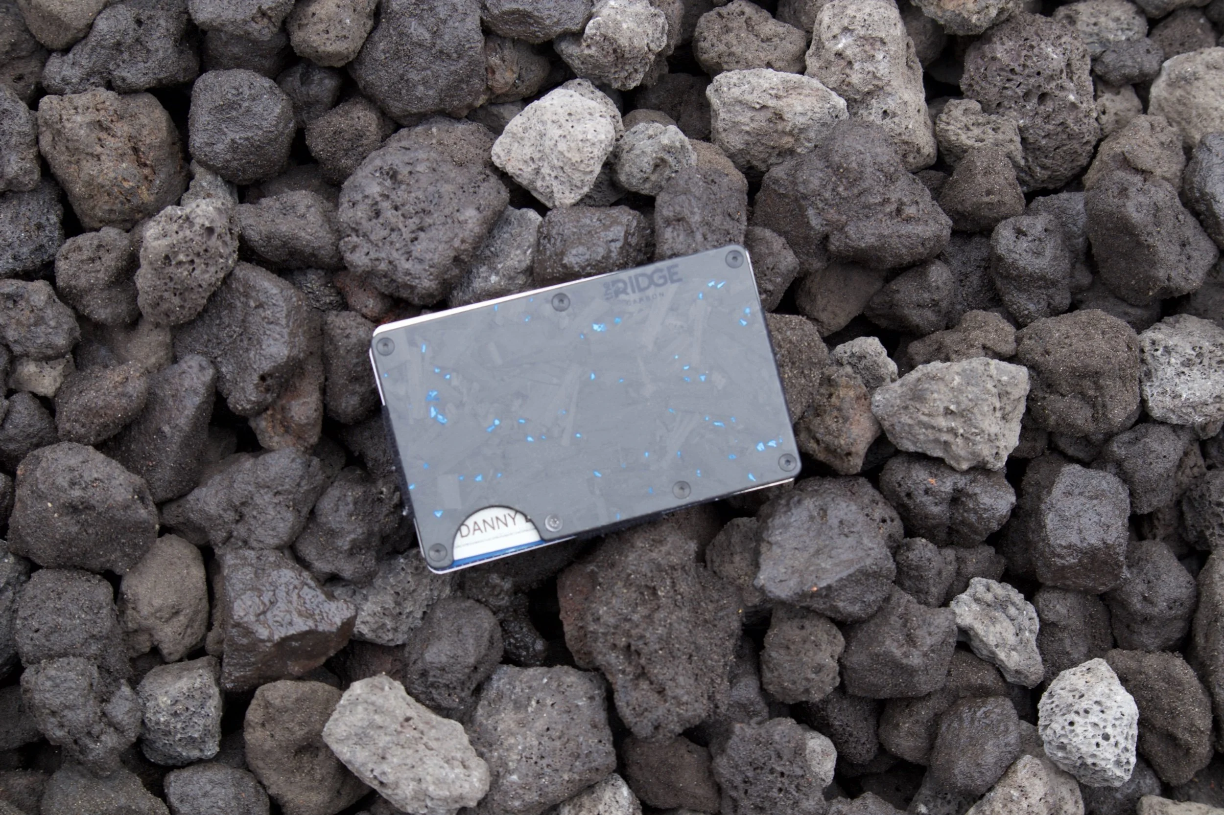 Black Lava Rock 1-2"