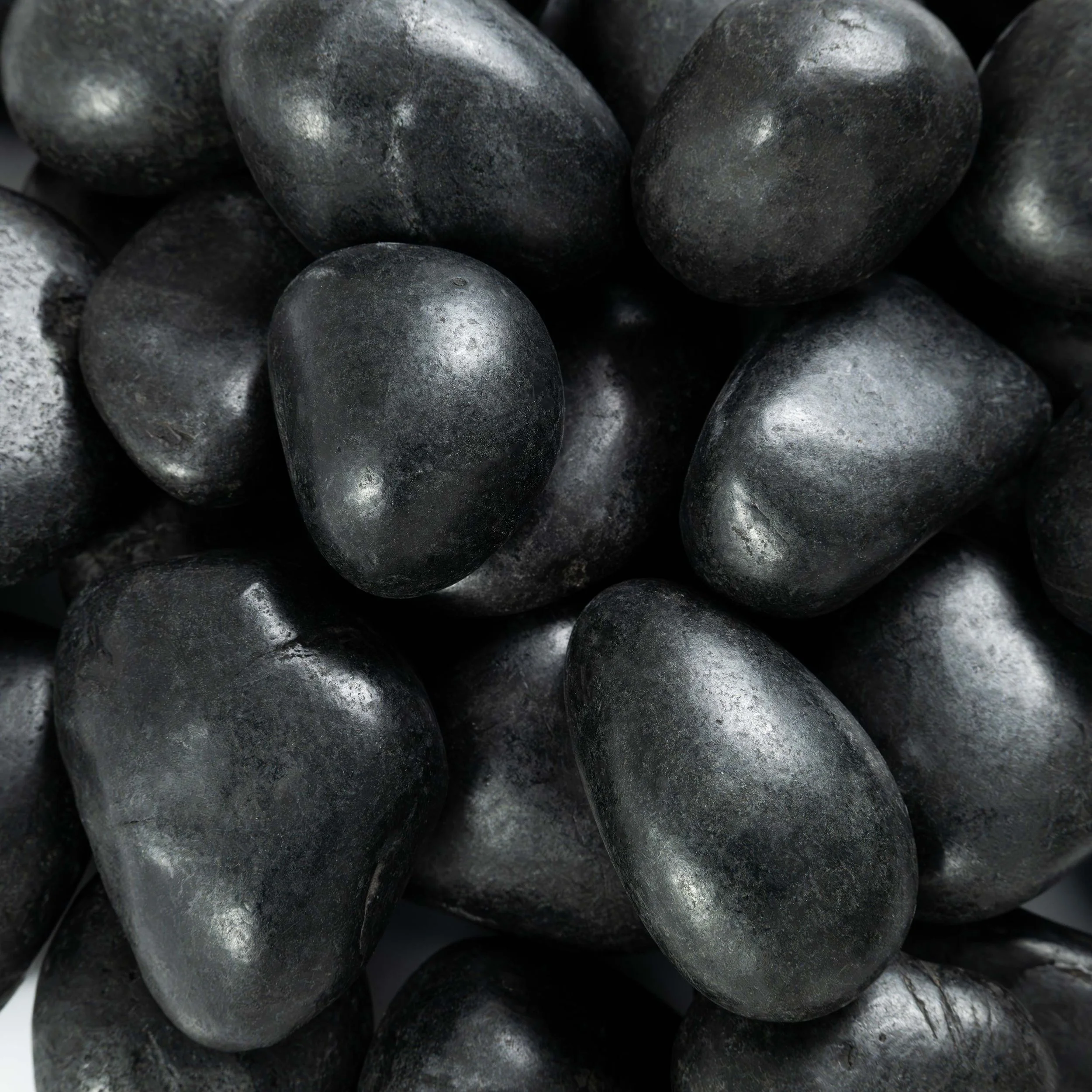 BLACK POLISHED PEBBLES – MSI