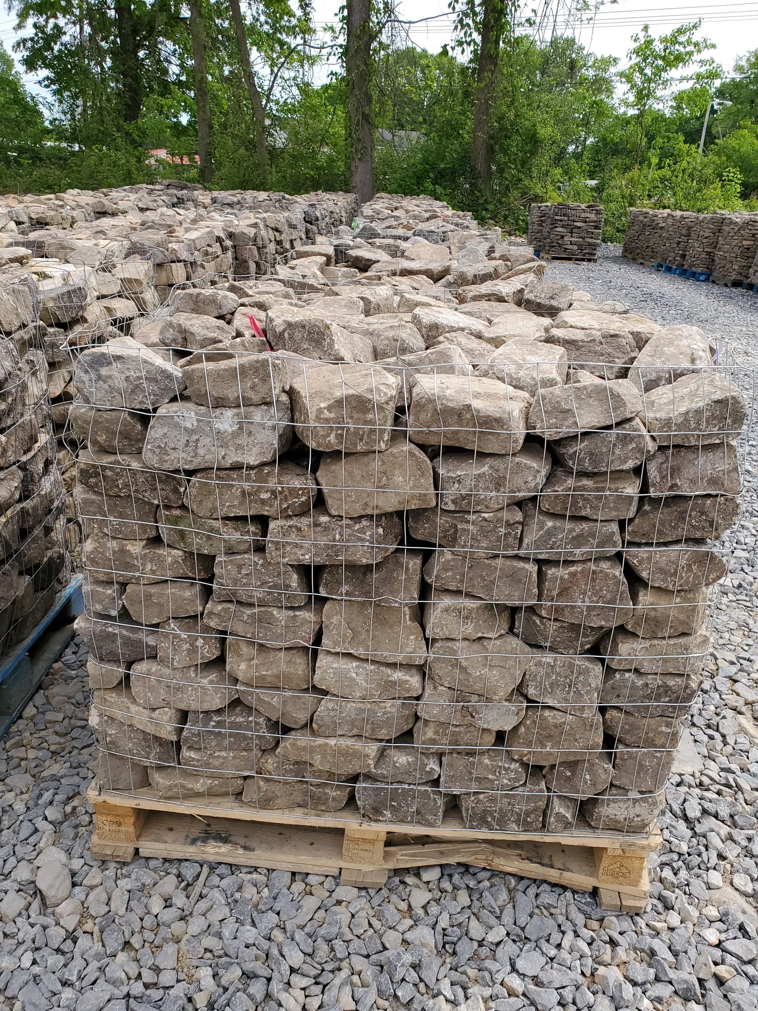 Medium Stack Fieldstone