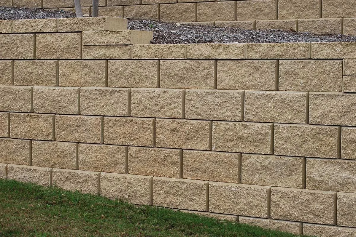 REGAL STONE PRO® | KEYSTONE HARDSCAPES