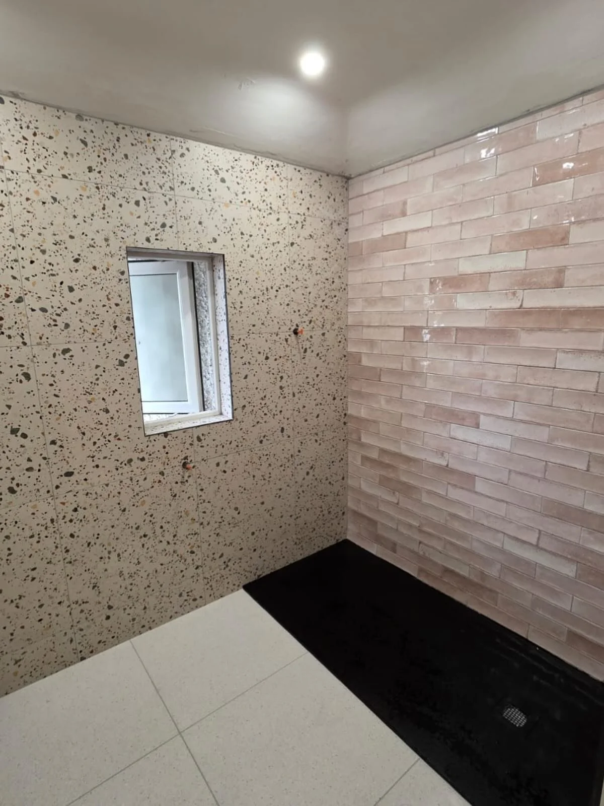 Another quality tiling job coming together 👌
Perfect alignment, sharp cuts, and a modern mix of textures for a standout finish.
&bull;
#tiler #tiling #bathroomrenovation #terrazzo #bricktiles #qualityfinish