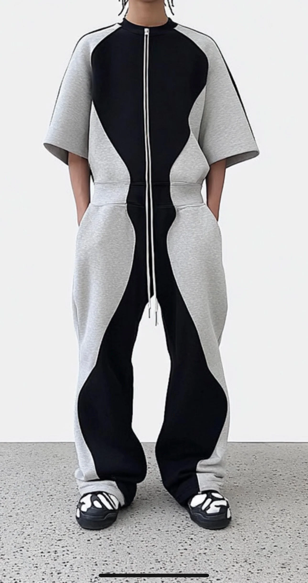 Two Tone Men’s Sweatsuit ( Exaggerated Drawstring )