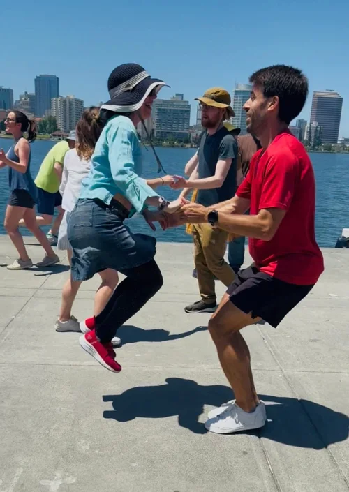 Lindy by the Lake: Free Taster Class + Social Dance