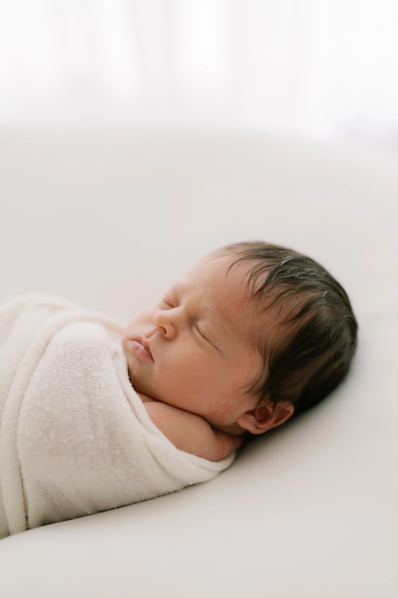 JenniSofiaHynninen-newborn-web-24 2.JPG