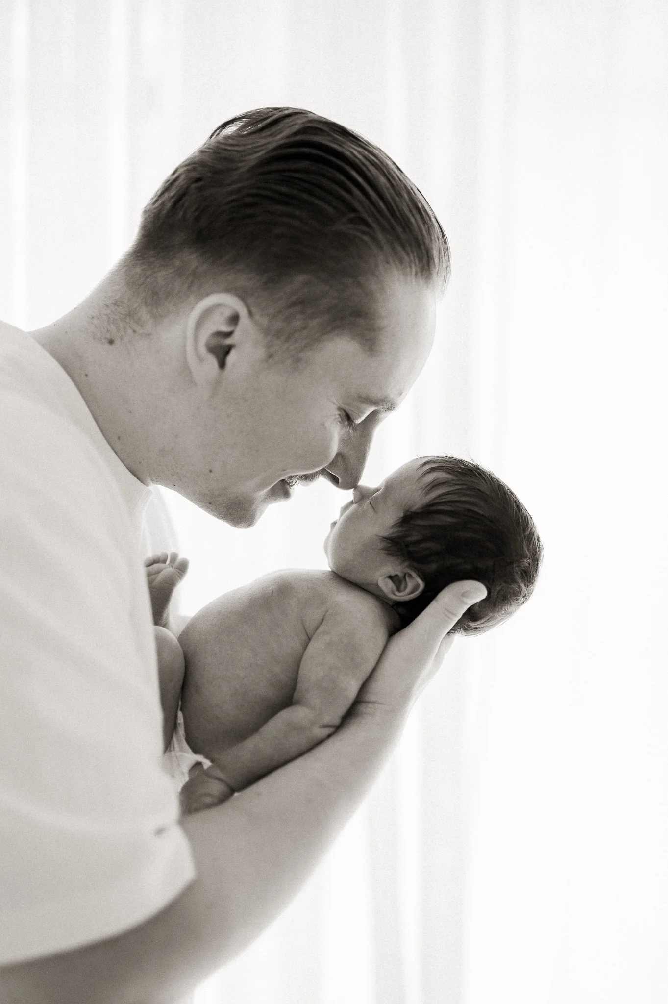 JenniSofiaHynninen-newborn-web-265 2.JPG