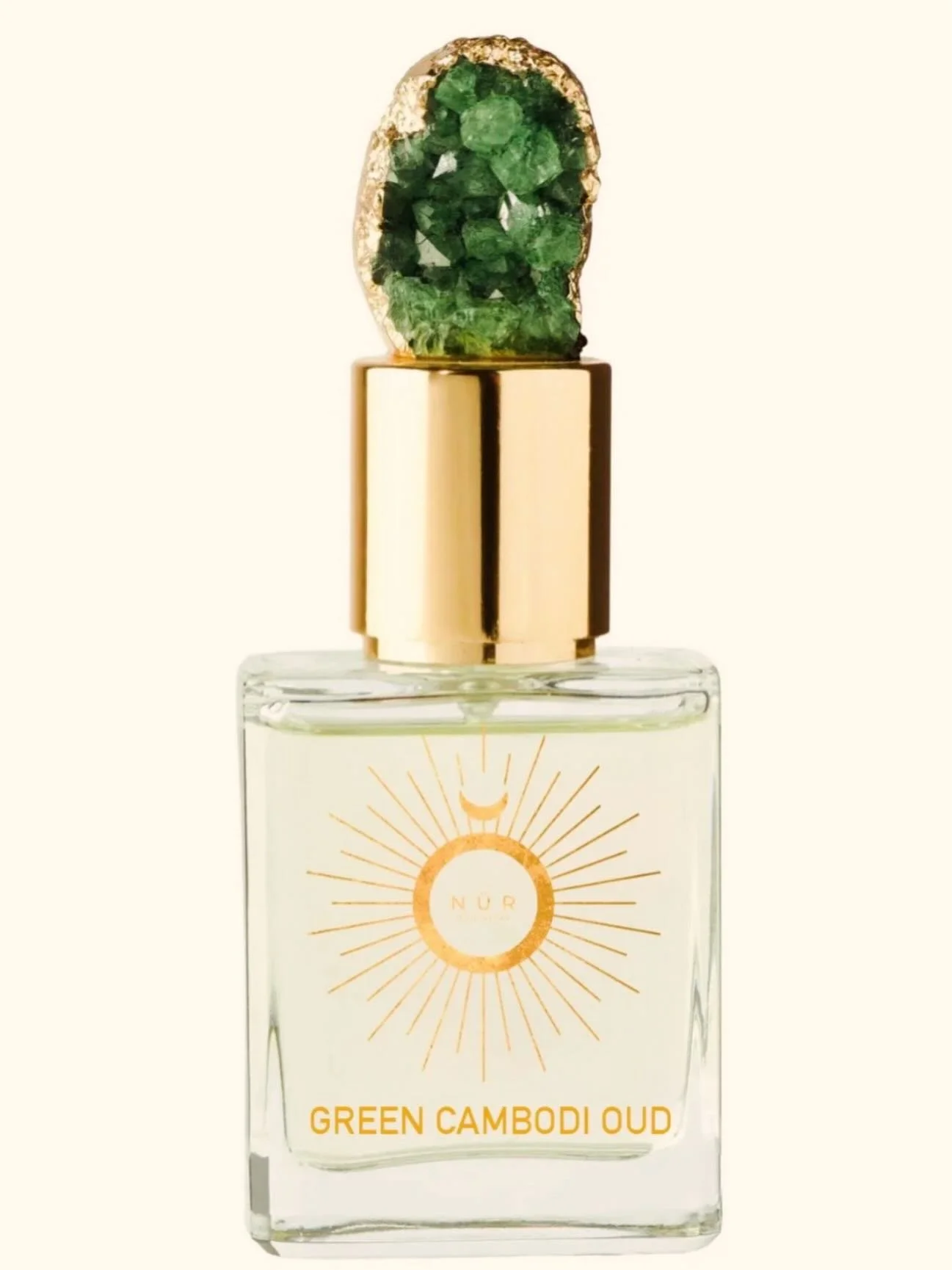 Green Cambodi Oud: Where the deep, woody soul of agarwood meets the freshness of the forest.
.
.
.
.
#CambodianOud #GreenOud #OudPerfume #CambodiGreenOud #Agarwood