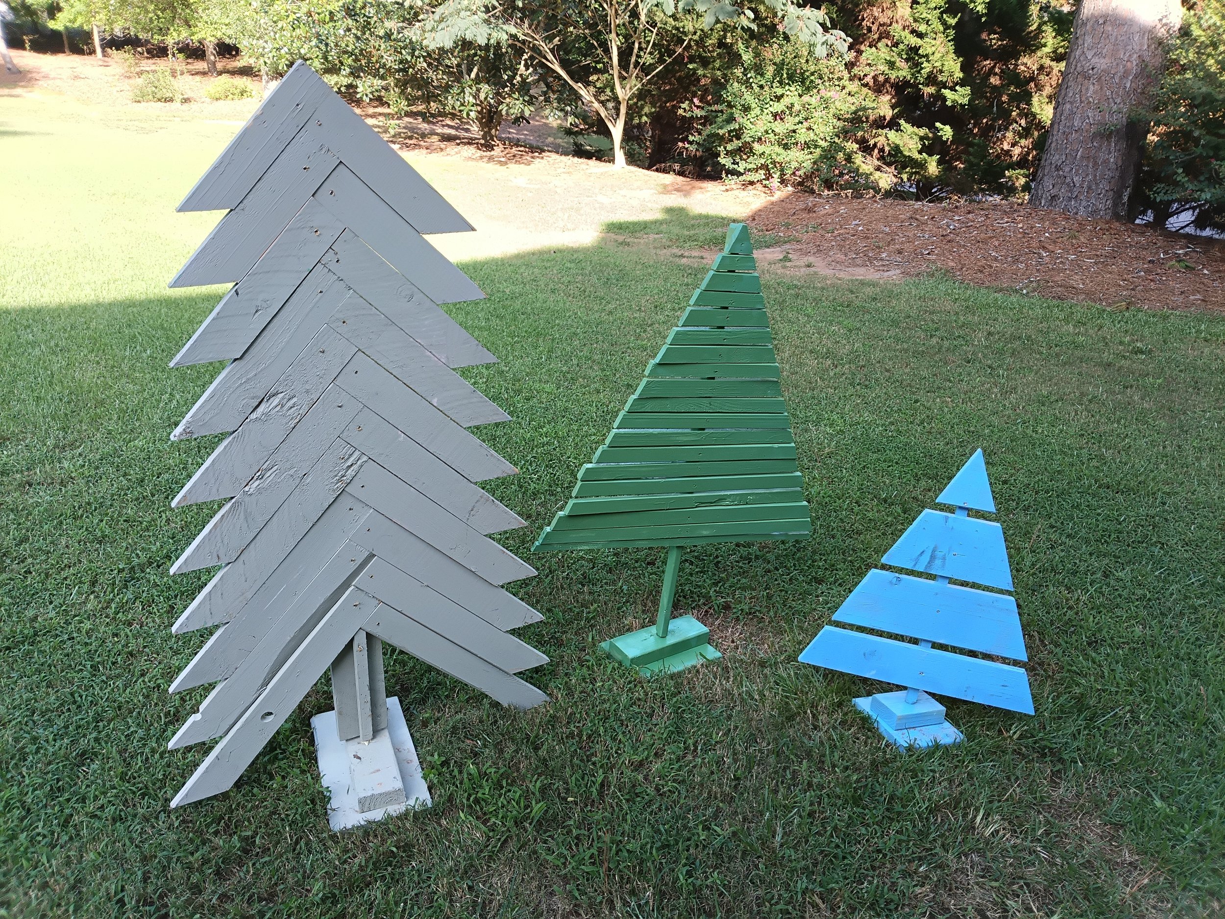 Handcrafted Wooden Christmas Trees Set