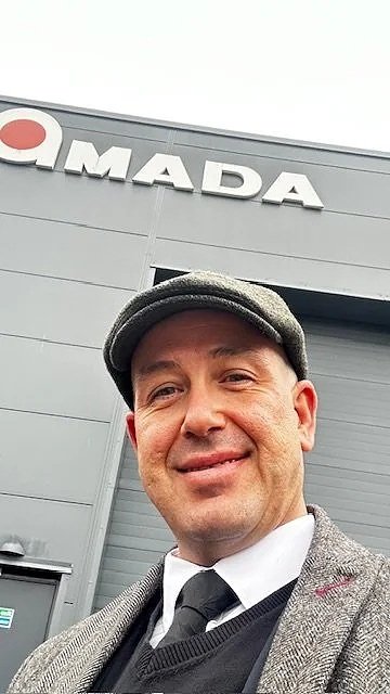 DimA driving passengers cross country for EXPO on robotics 