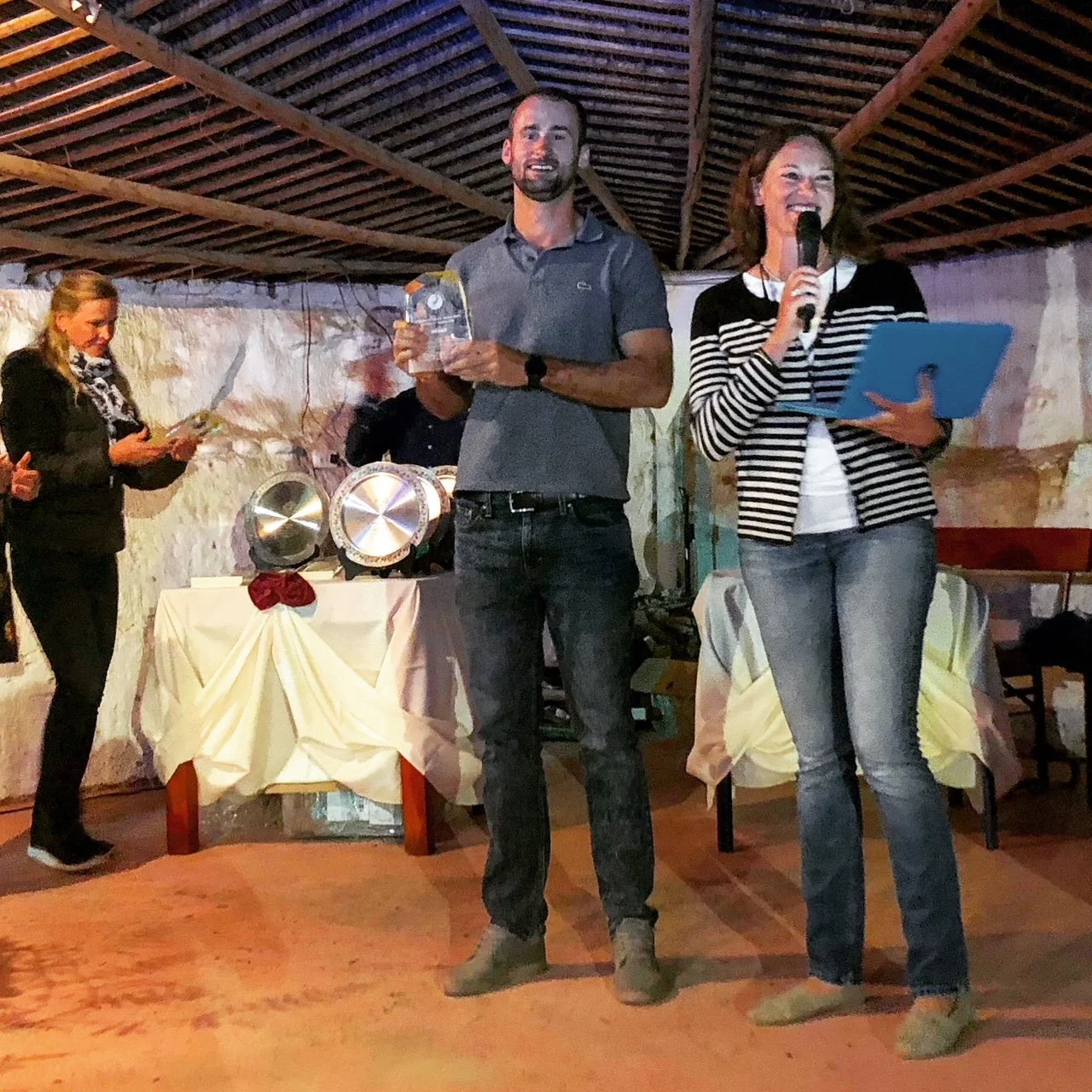 Award ceremony ultramarathon, 250km crossing atacama desert. personalized ultramarathon training