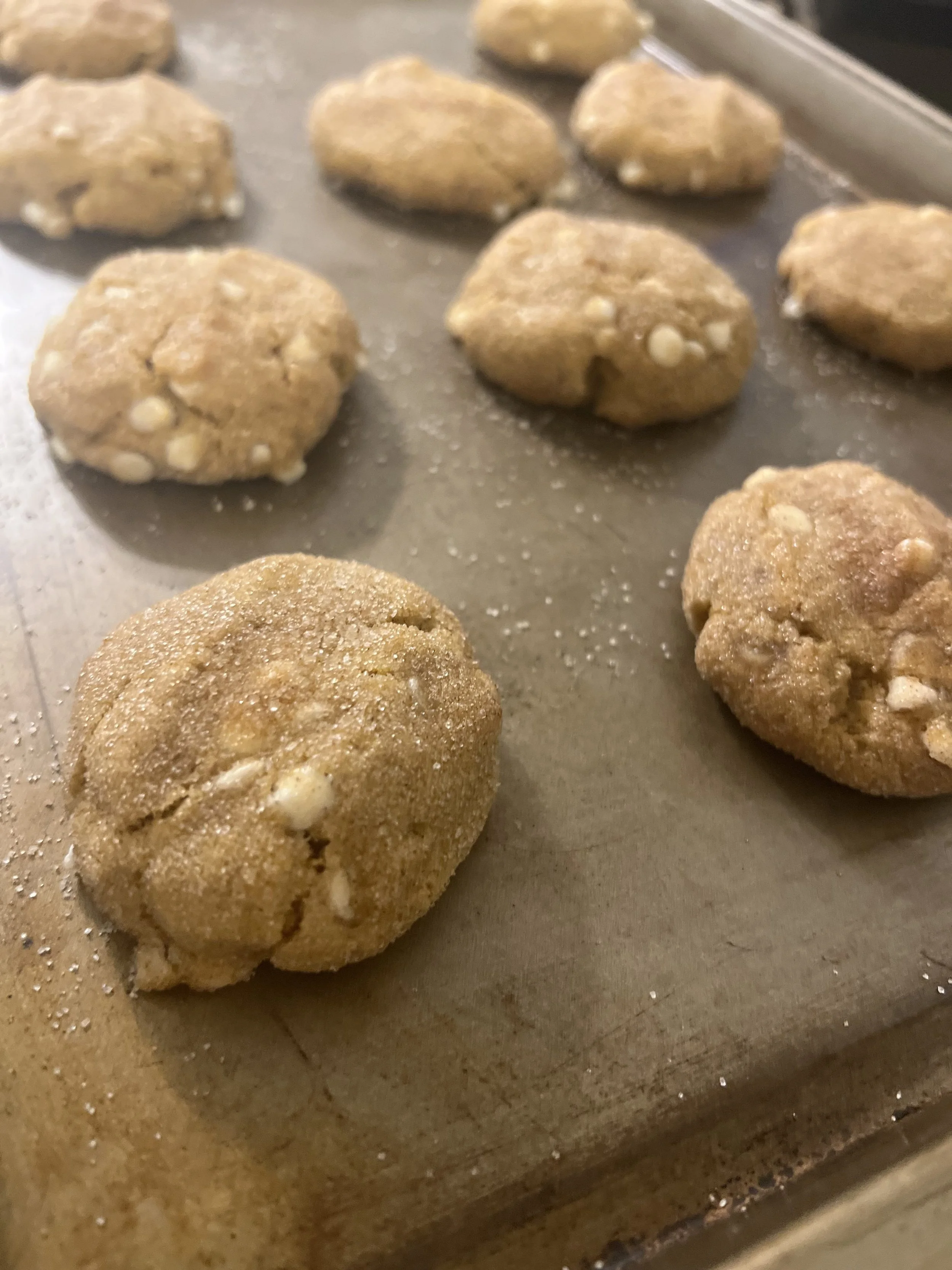 Gluten-Free Vegan Pumpkin Snickerdoodle Cookies