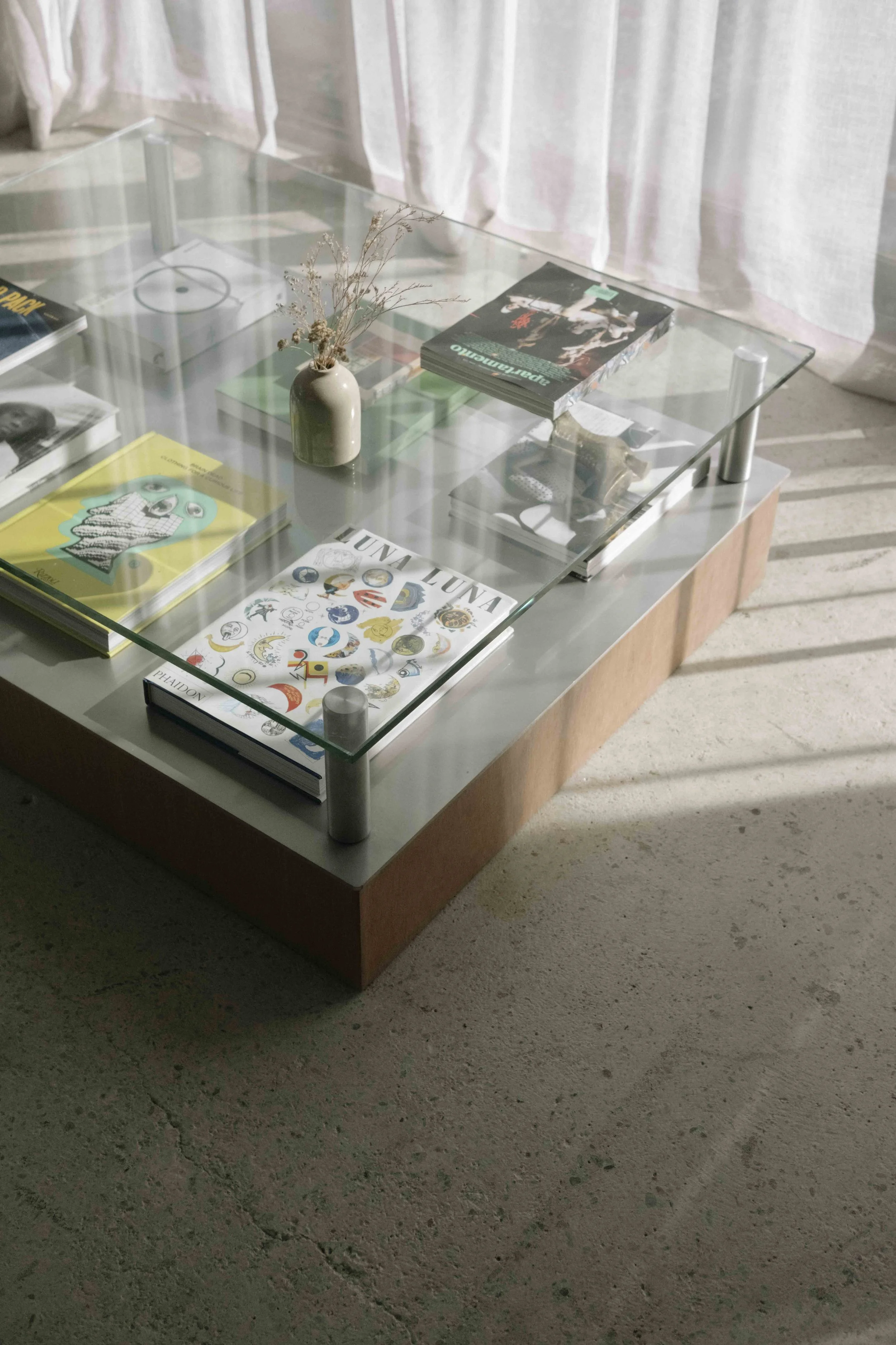 COFFEE TABLE - GLASS - ALUMINIUM - STAINLESS - KERUING PLY