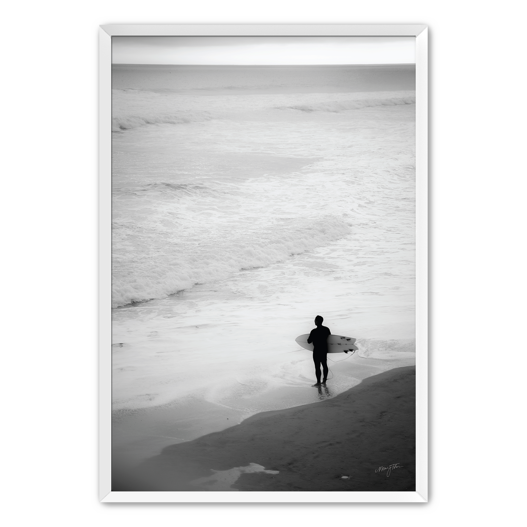 Surf Solitude BW W.png