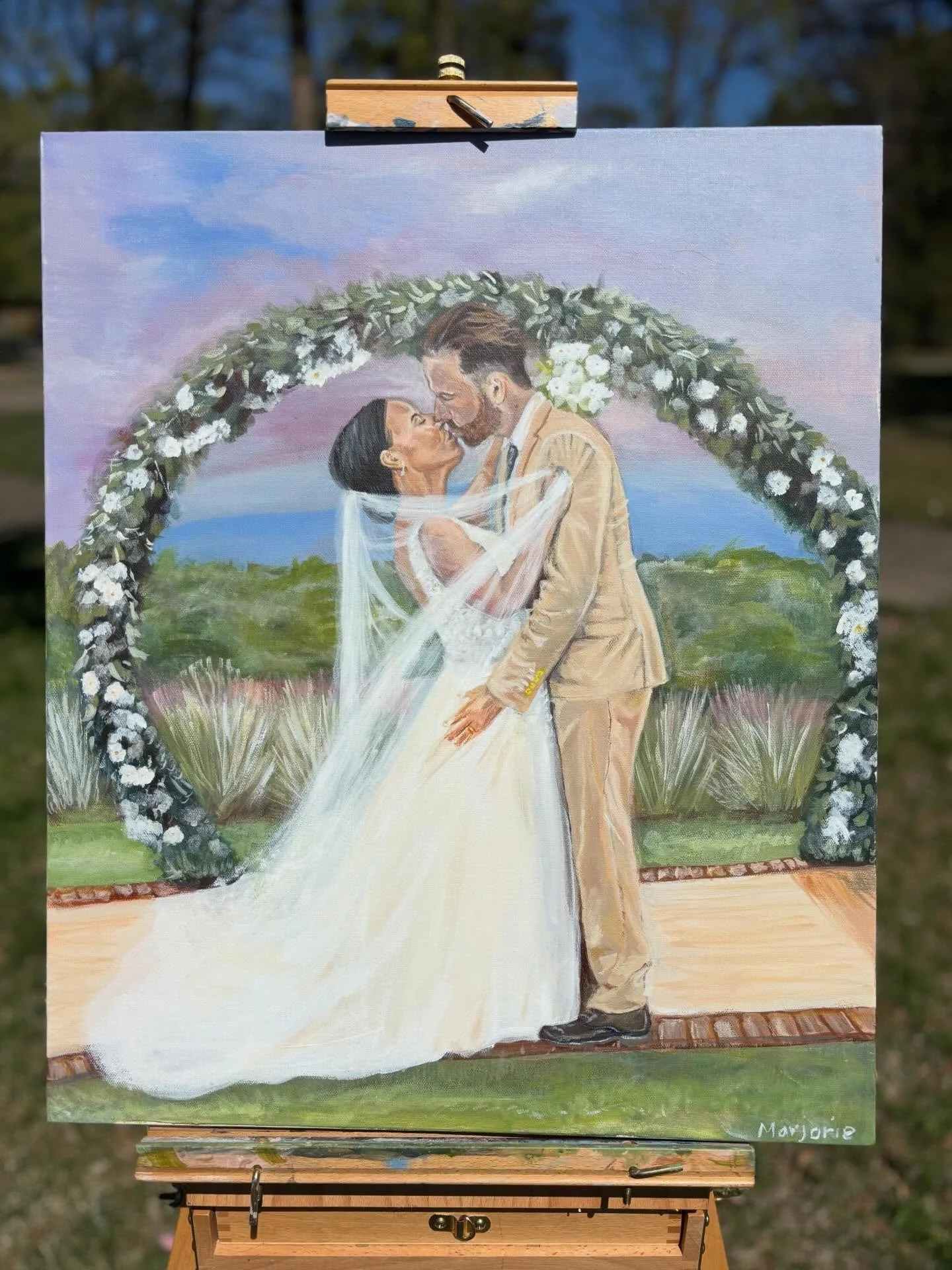 20x24 inch acrylic on canvas - practice 3, I learned this practice it&rsquo;s helpful to sketch out the couple with pencil and fill it in with the paint. 

#liveweddingpainting #weddingpainting #liveweddingpainter #weddingartist #liveart