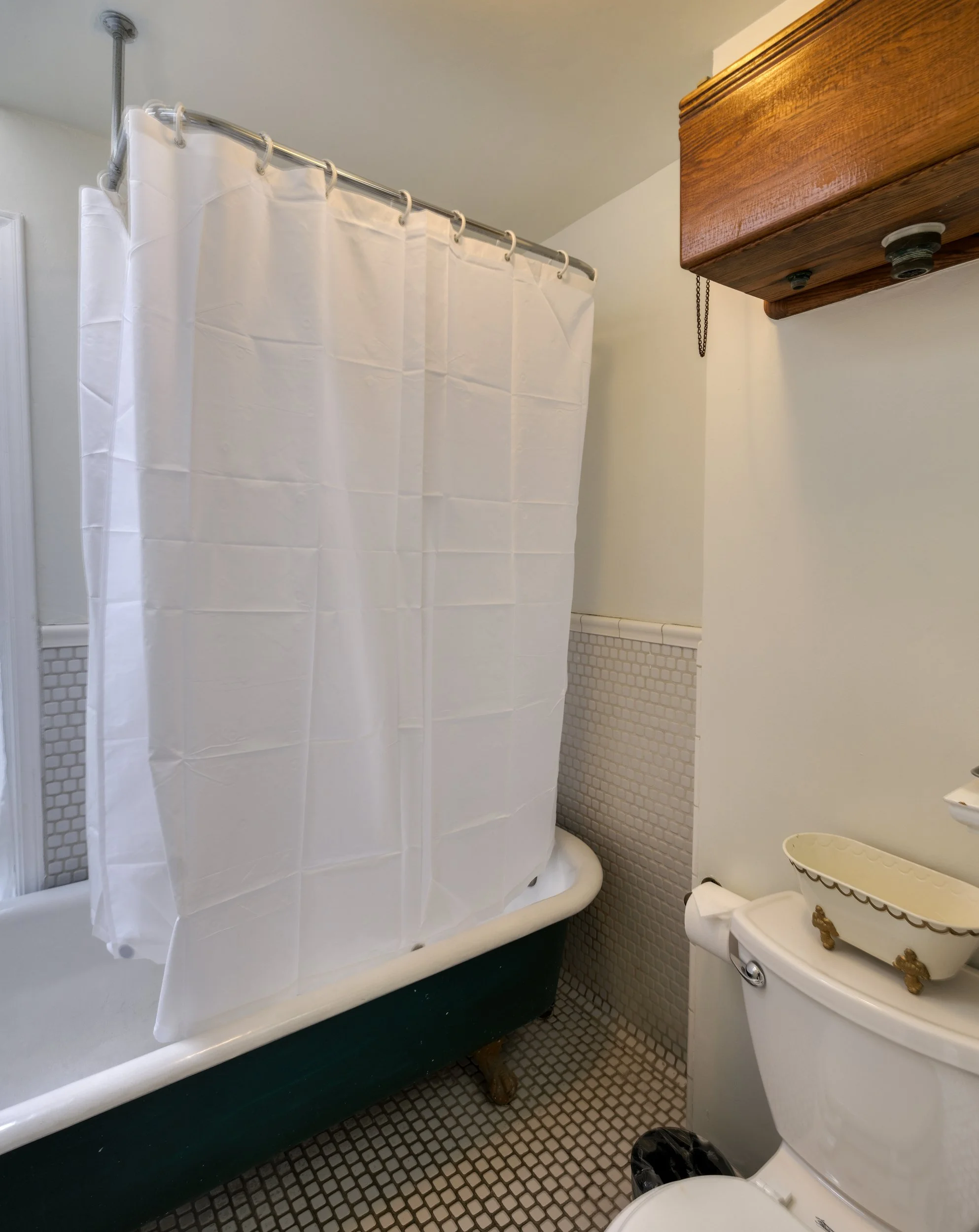 Room 102 - The Charles Napa Valley, An Old World Inn