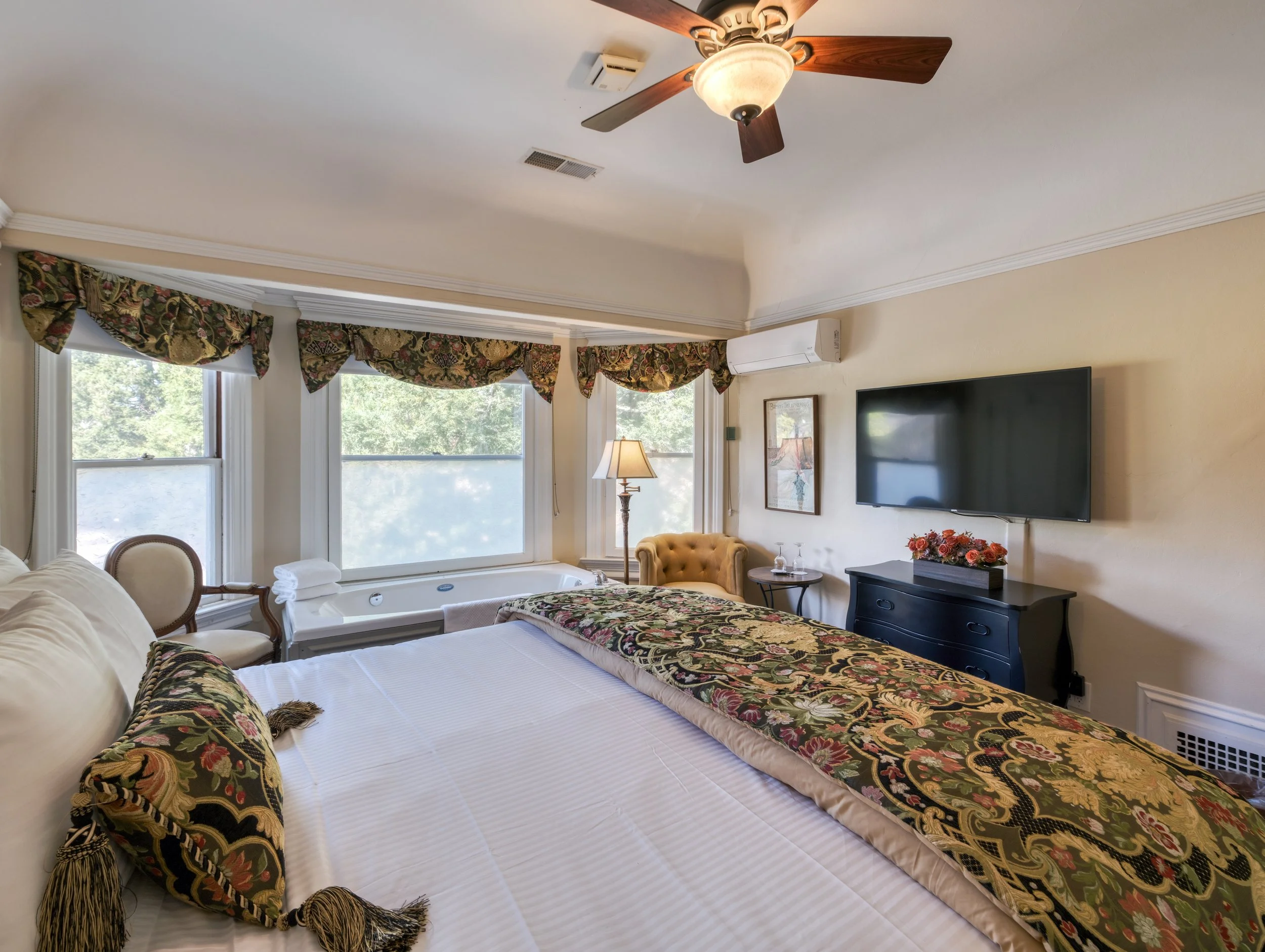 Room 201 - The Charles Napa Valley, An Old World Inn