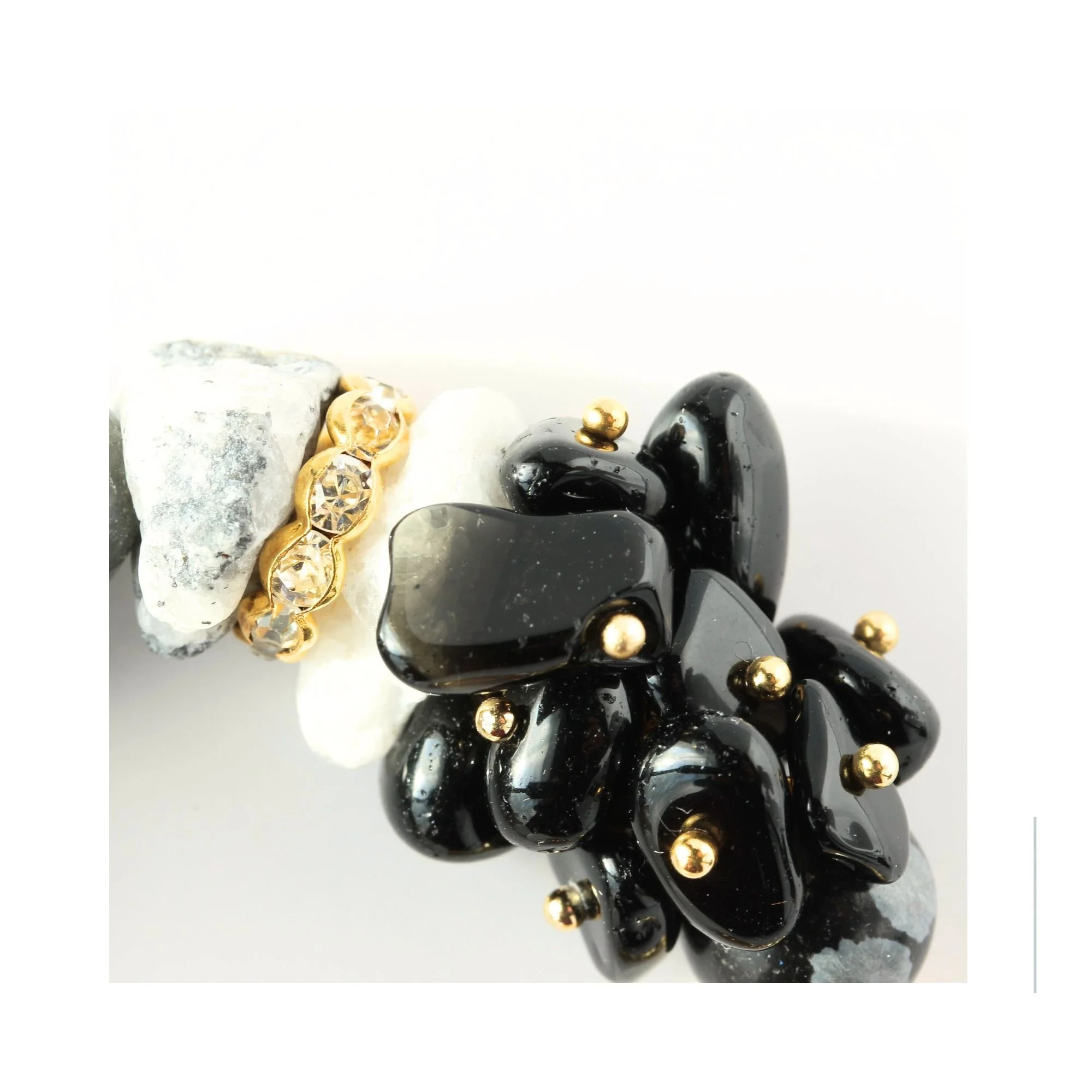 black cluster detail.JPG