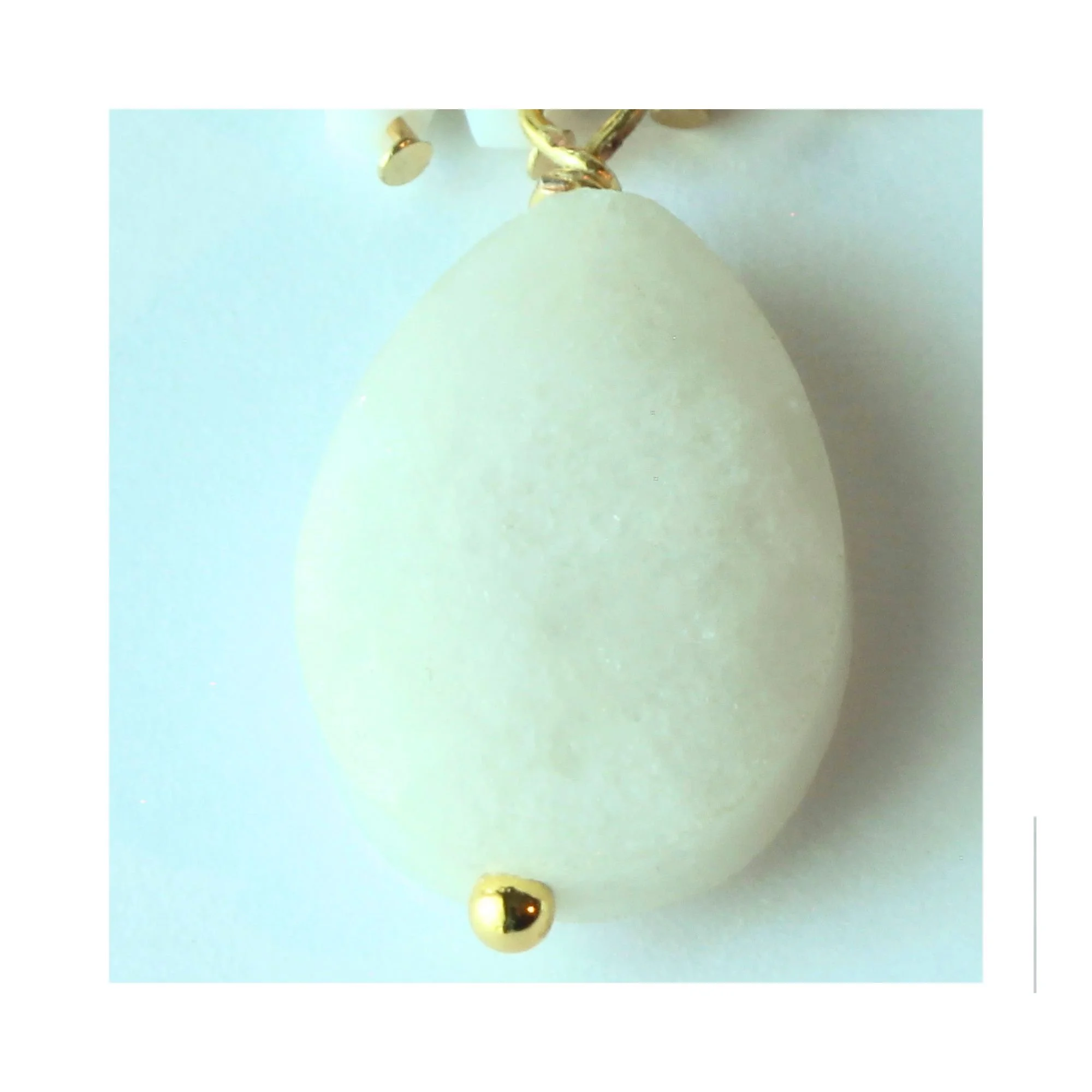 white detail.jpg