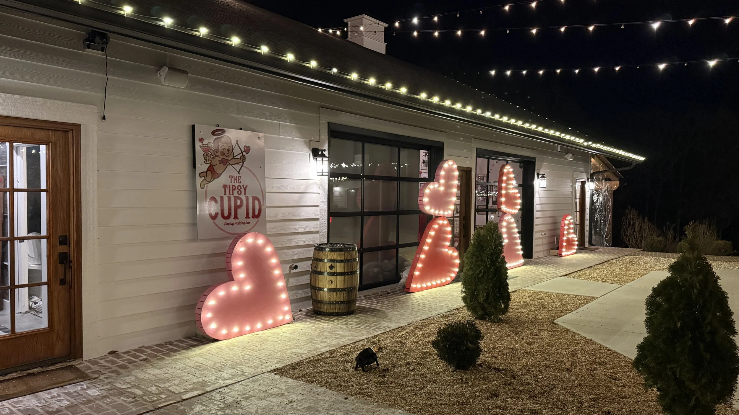 Tipsy Cupid V-Day Popup Bar Review