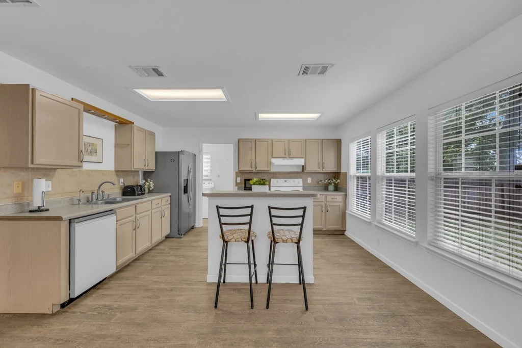 114_Cypress_Ct_MLS-16.jpg