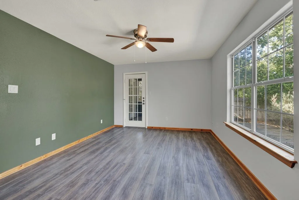 1724_Ramona_Cir_MLS-27.jpg