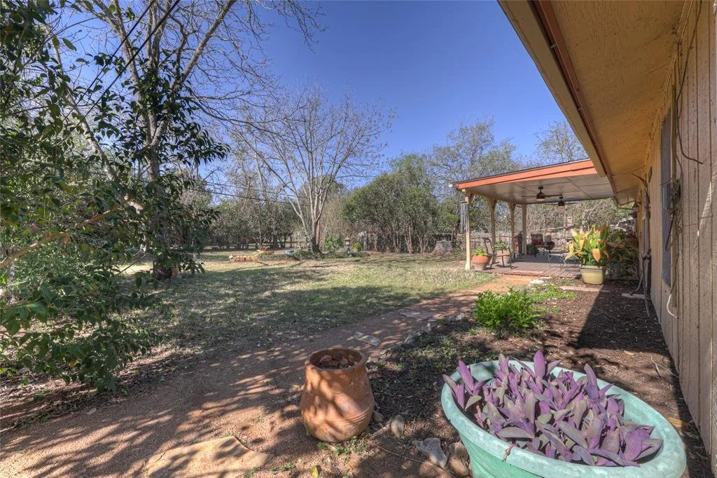 137 Chaparral Street walk way.jpg