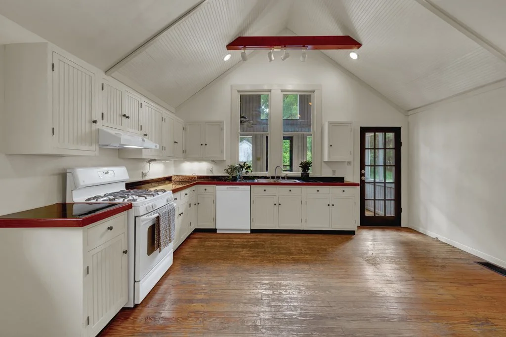 1316_Belvin_MLS-18.jpg