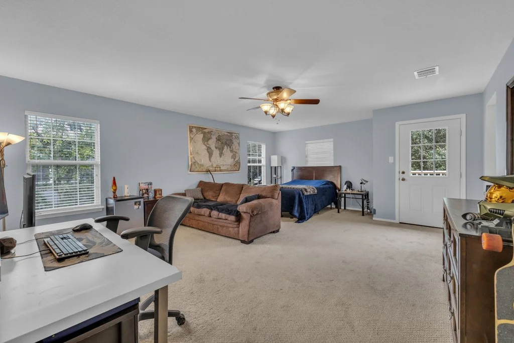 114_Cypress_Ct_MLS-29.jpg