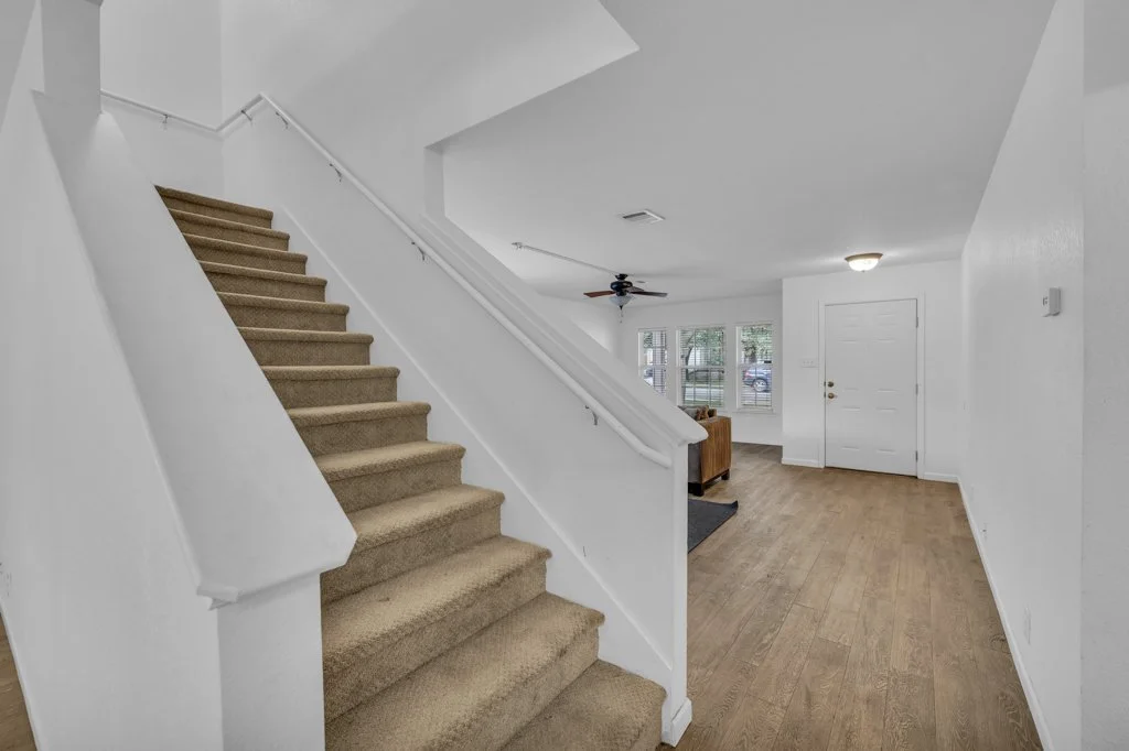 114_Cypress_Ct_MLS-10.jpg