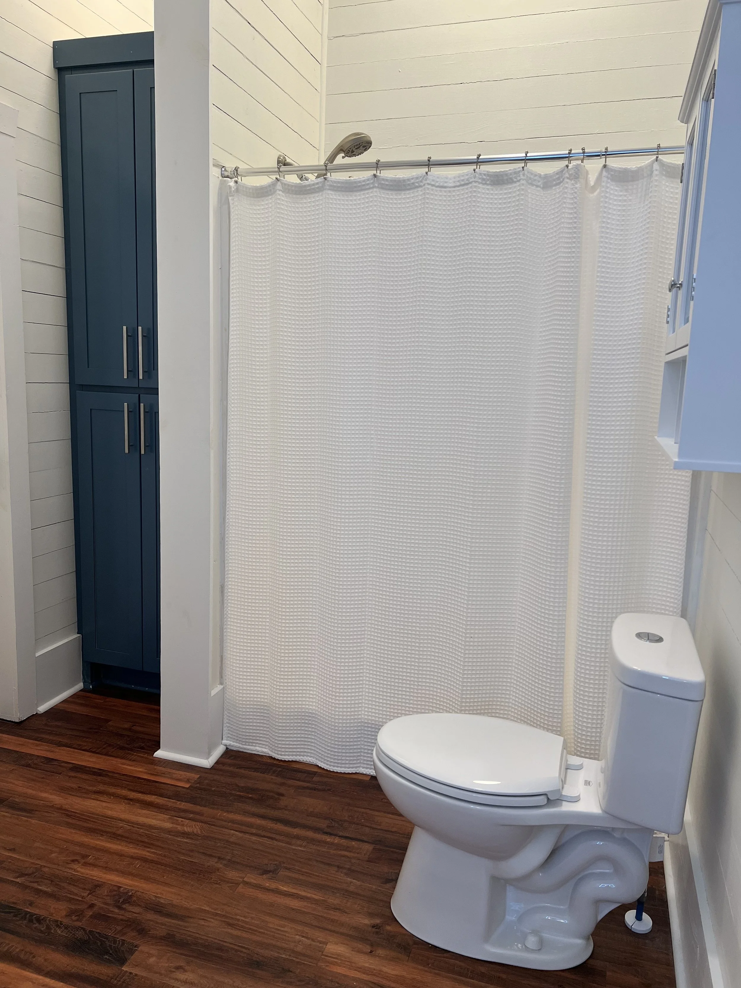 Private Bathroom Angle 1