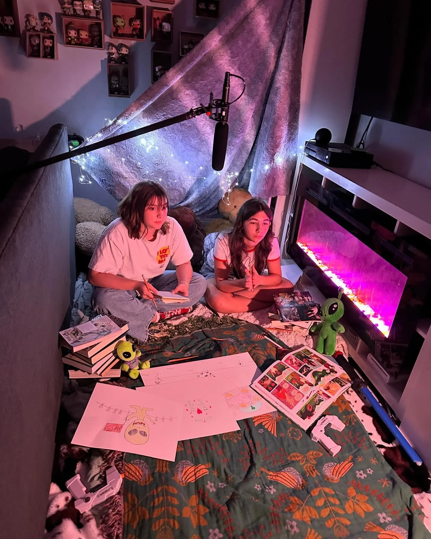 ☆ Extraterrestrial Employee ☆

This was my first time directing a film for the @nashville48hfp and it was SO fun! Can&rsquo;t wait for next year!

@luvisteproductions