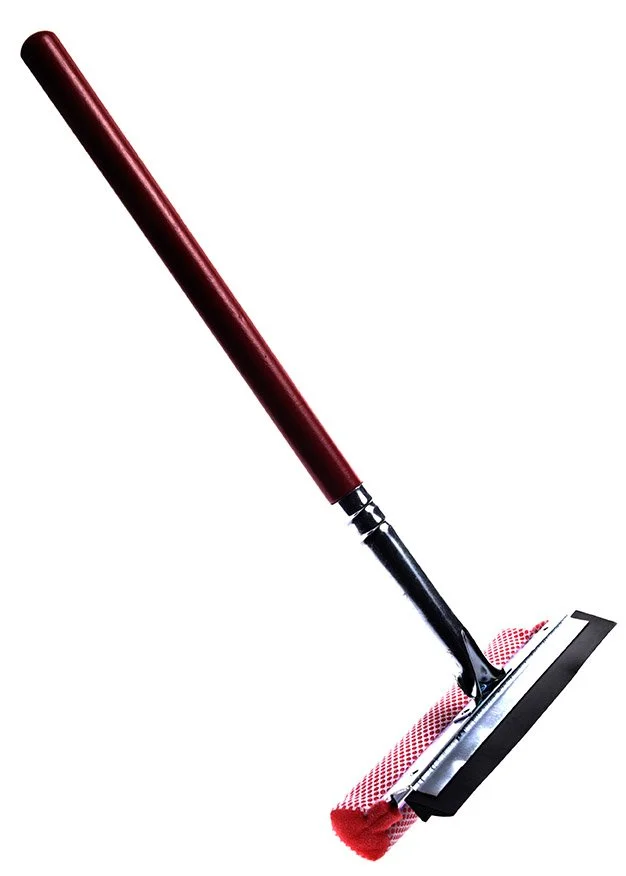 SABCO WINDOW WASHER WITH TIMBER HANDLE