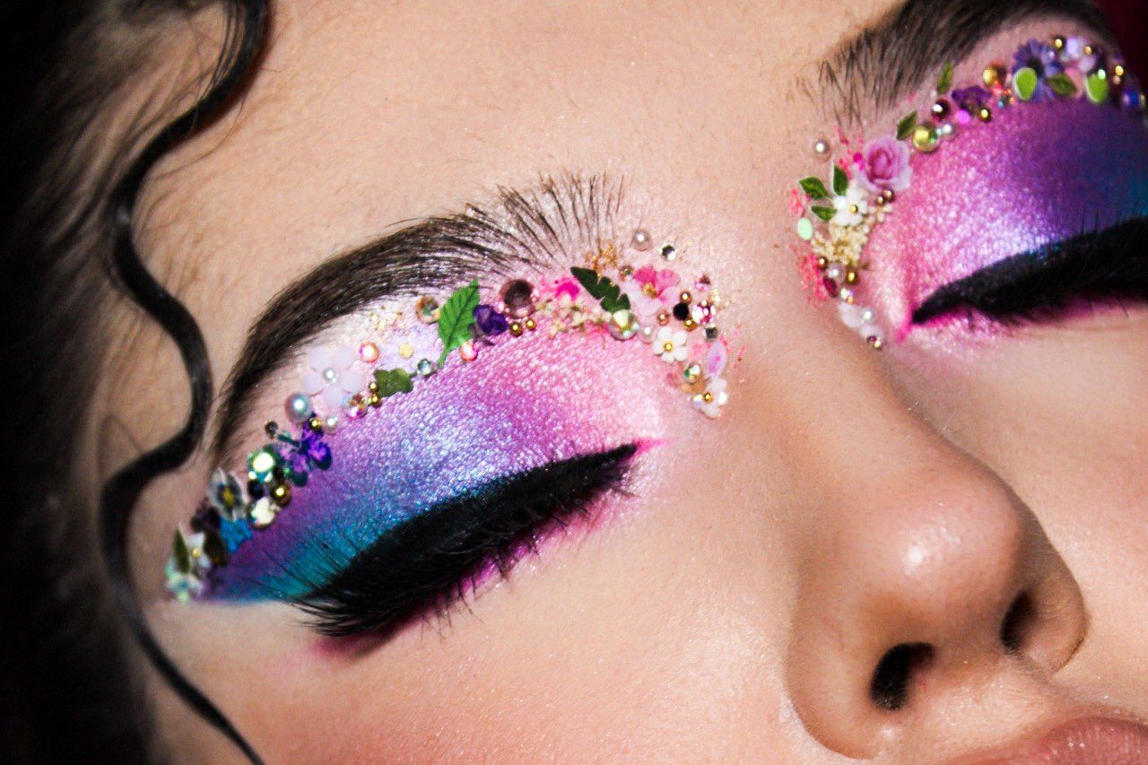 Artistic Makeup