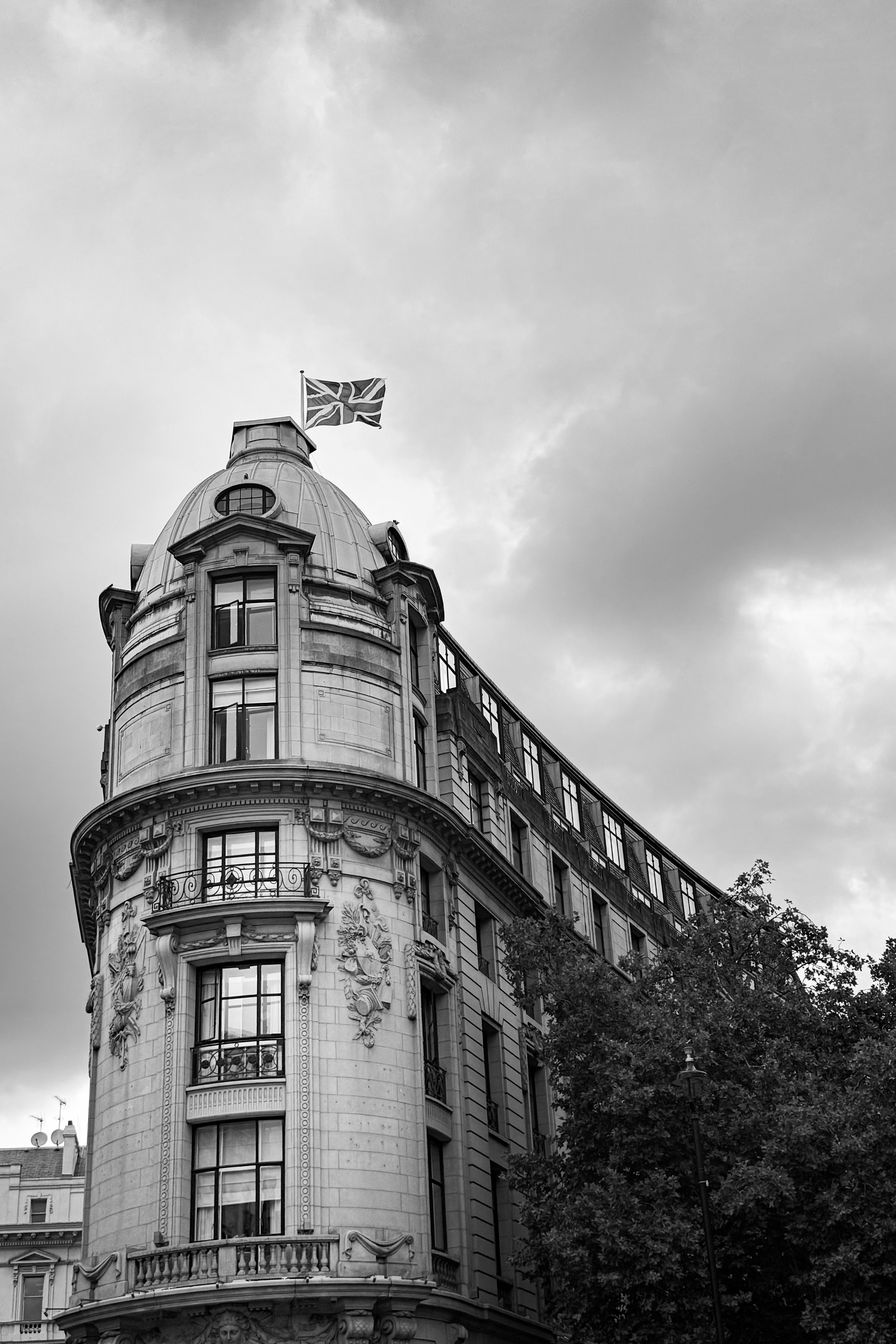 Building (B&W).jpg