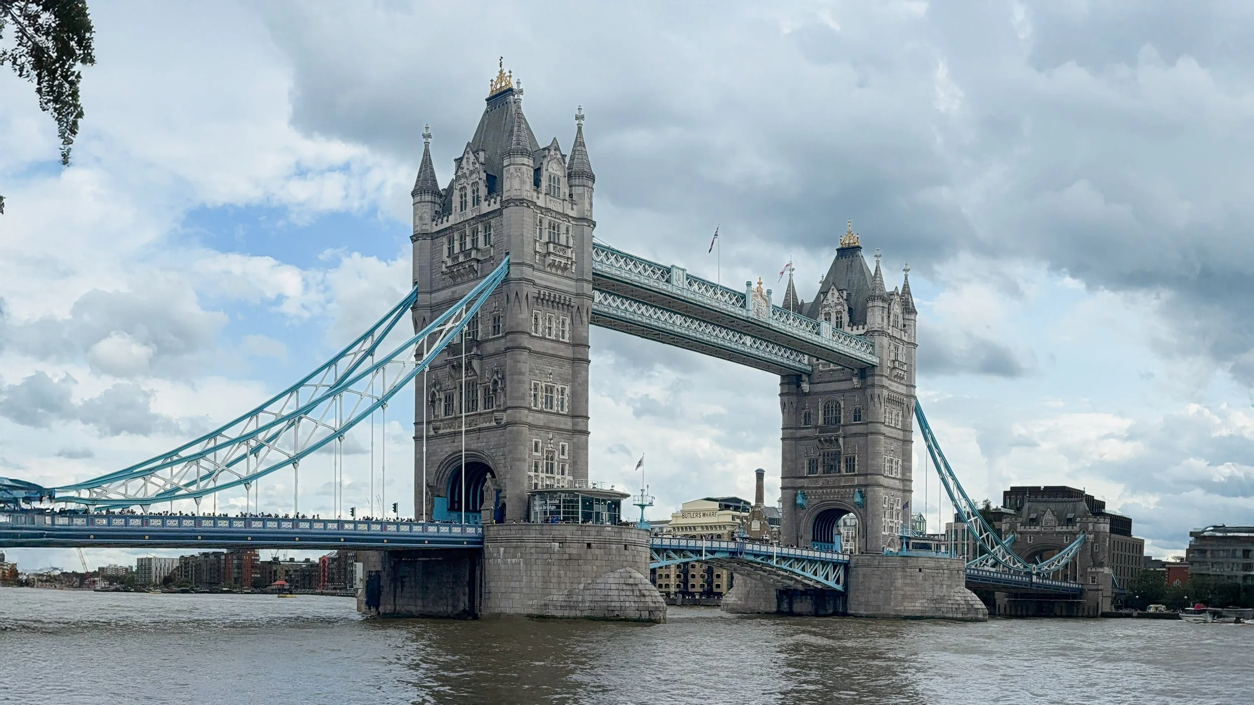Tower Bridge.jpg