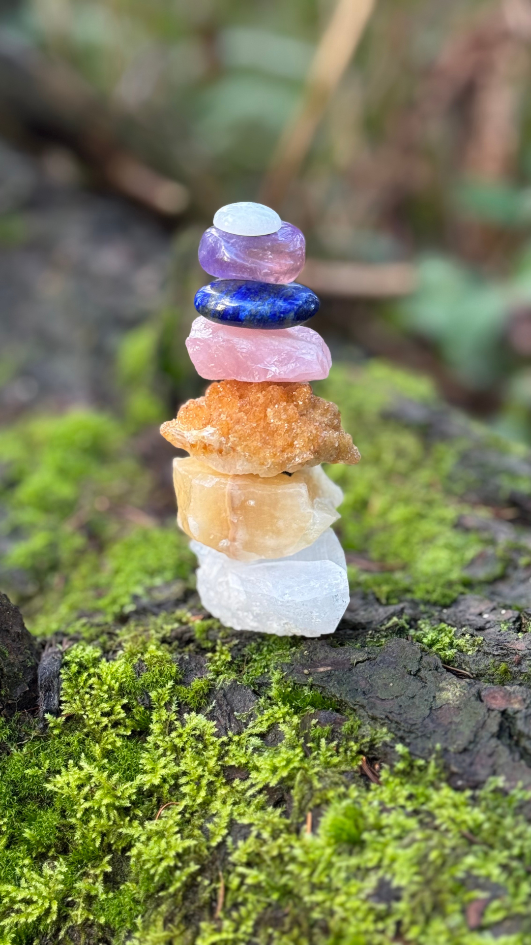 chakras represented in gemstones that coincide with specific chakra
