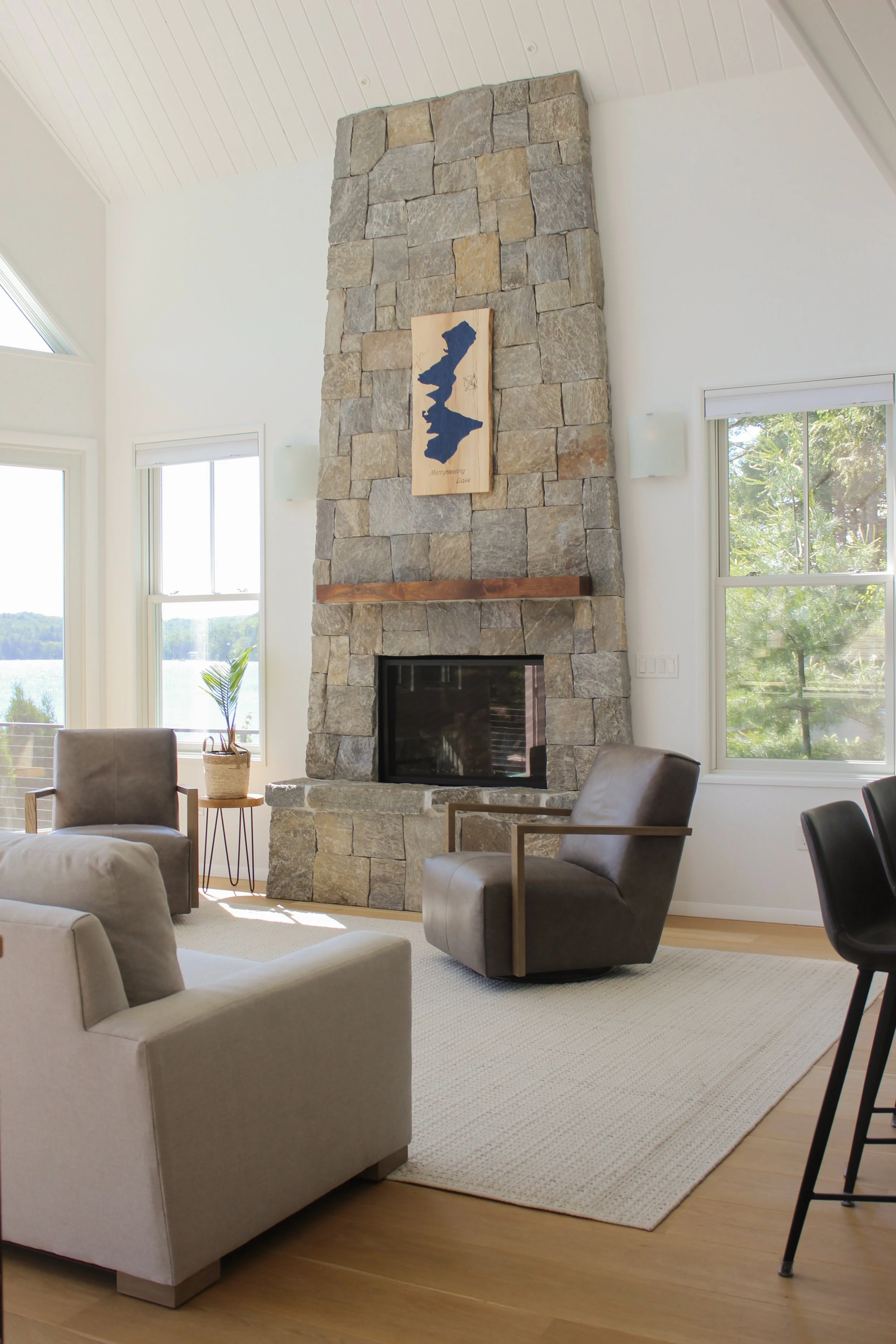 Lake House-17.jpg