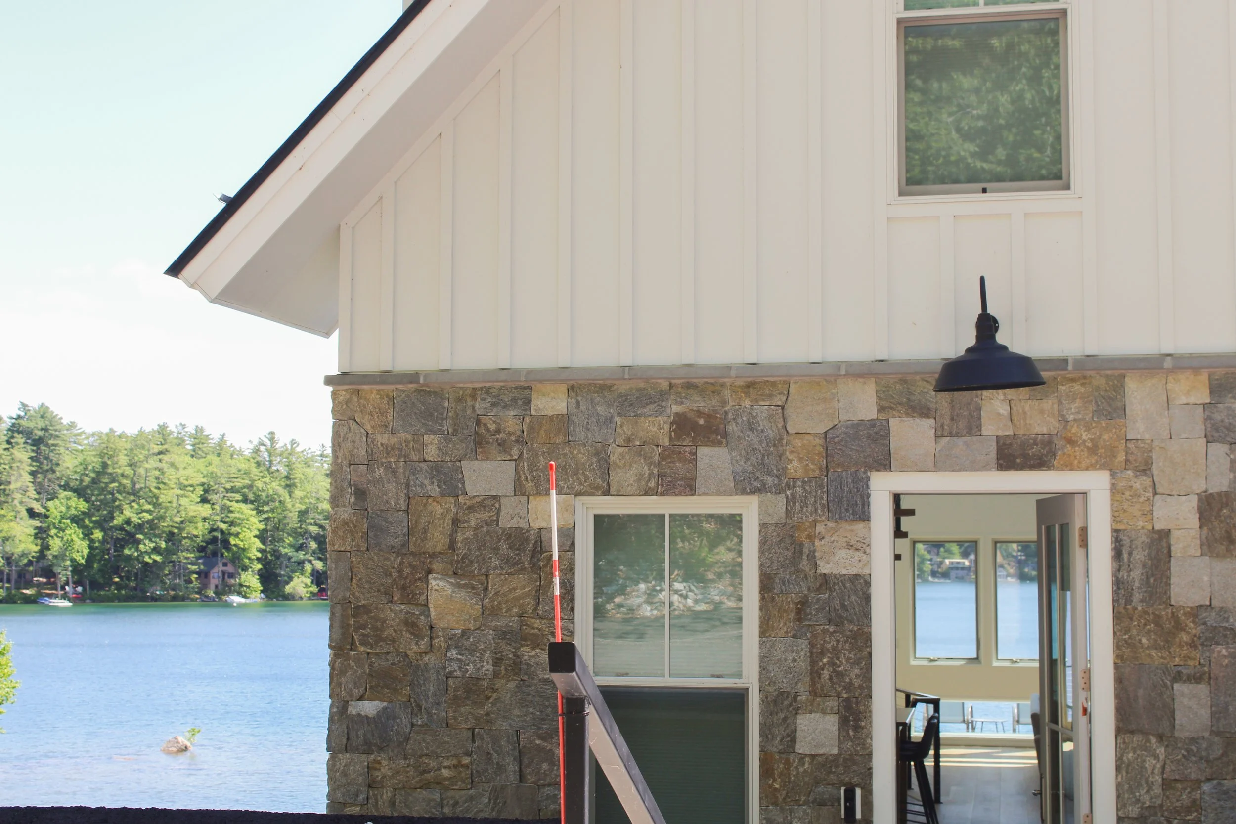 Lake House-53.jpg