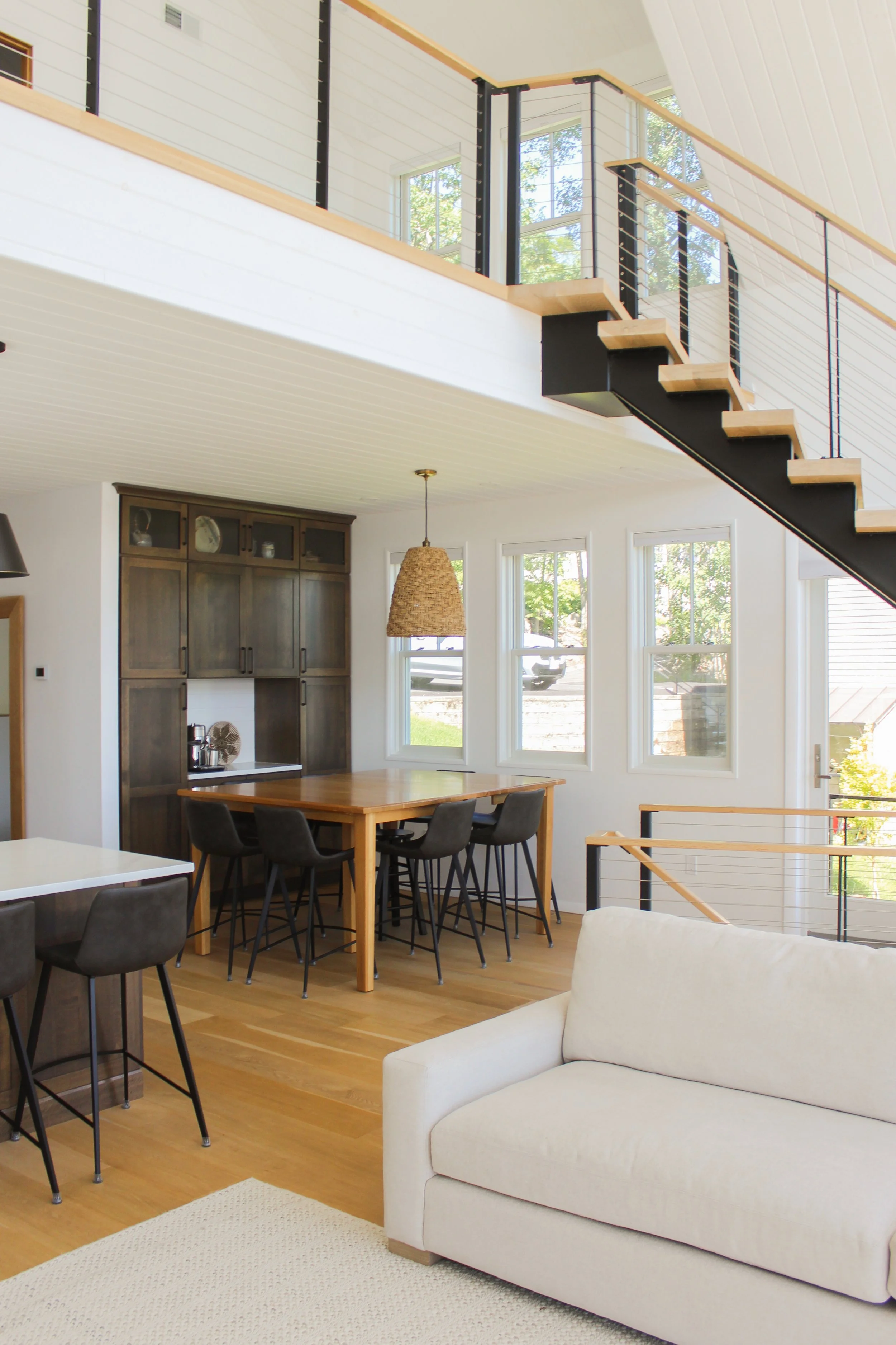 Lake House-24.jpg