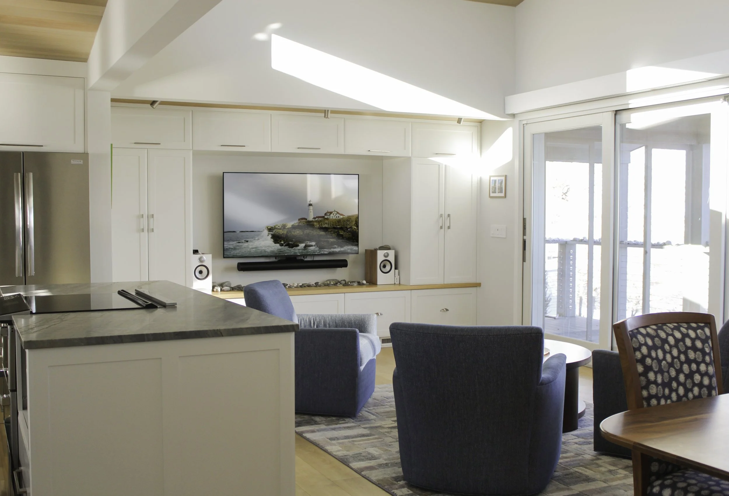 Kitchen_Living Back View TV.jpg