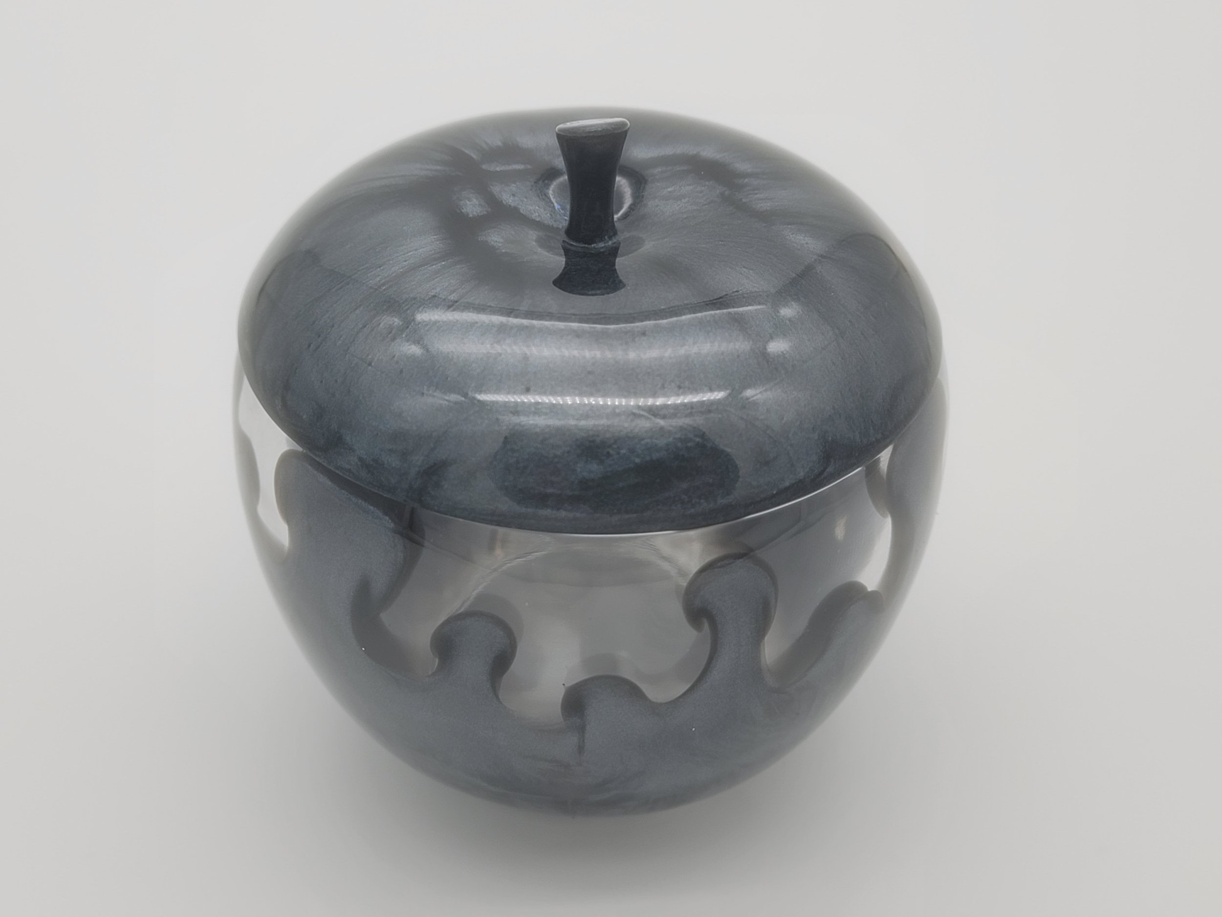 Elegant Wave Design Epoxy Resin Jar